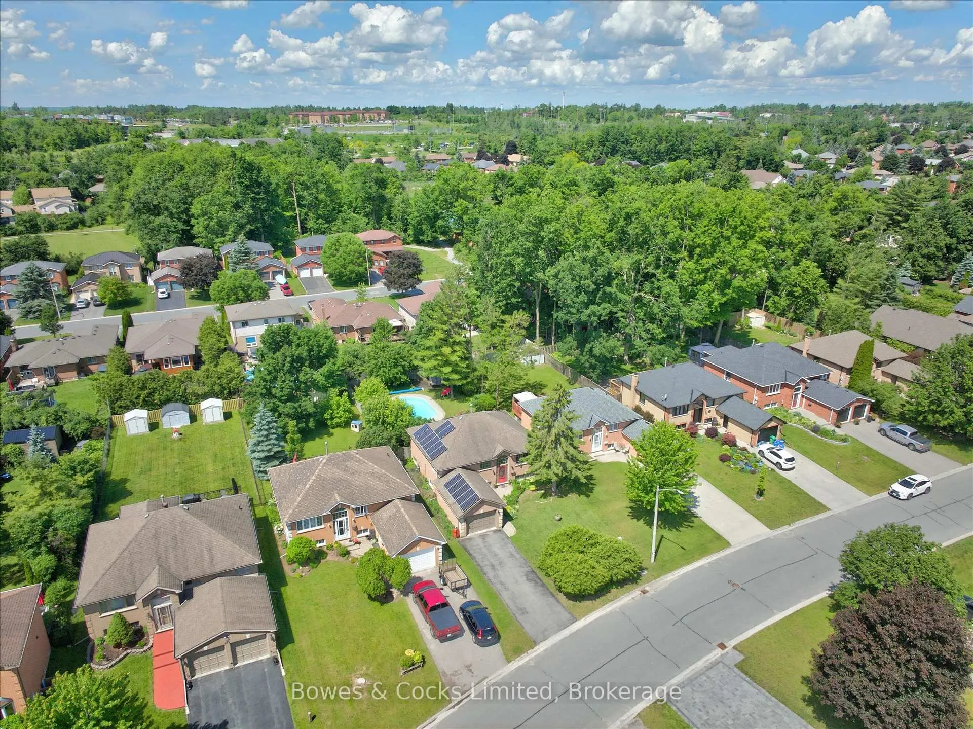 Photo 43 of 669 Fortye Drive, Peterborough, Otonabee Ward 1 — HOMEH