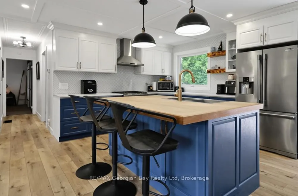 Photo 9 of 460 Athabaska Street, Tay, Port McNicoll — HOMEH