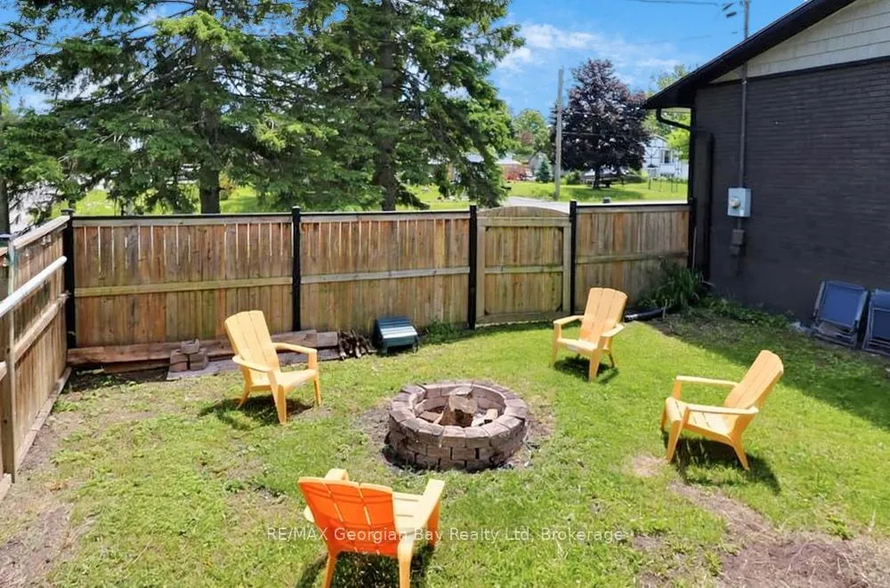 Photo 37 of 460 Athabaska Street, Tay, Port McNicoll — HOMEH