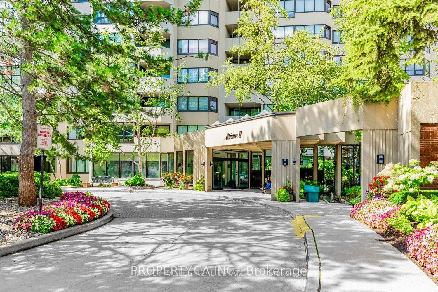 Photo 2 of Unit 604, 65 Spring Garden Avenue, North York, Willowdale East — HOMEH