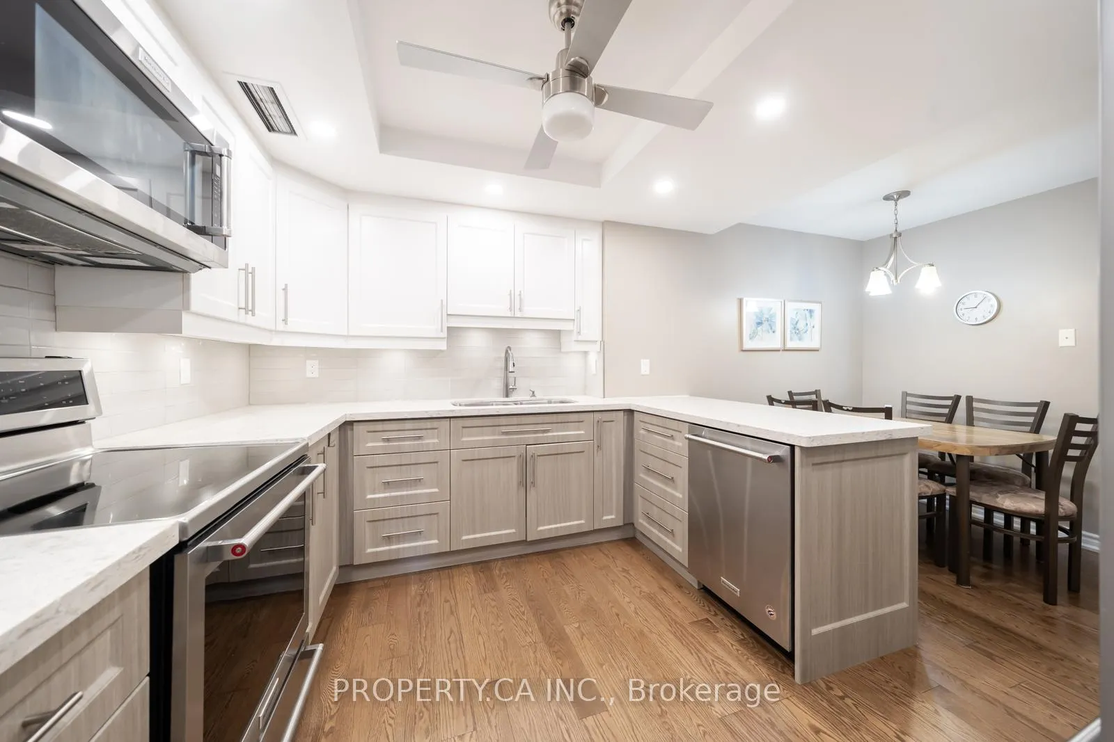 Photo 11 of Unit 604, 65 Spring Garden Avenue, North York, Willowdale East — HOMEH