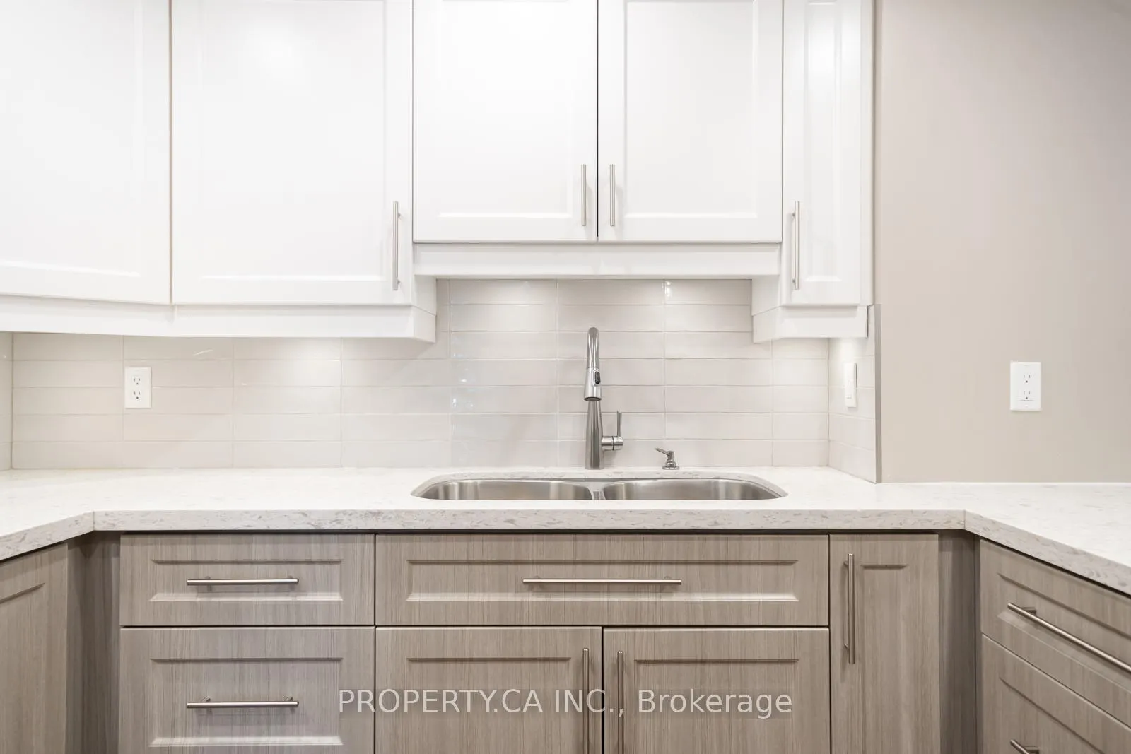 Photo 15 of Unit 604, 65 Spring Garden Avenue, North York, Willowdale East — HOMEH