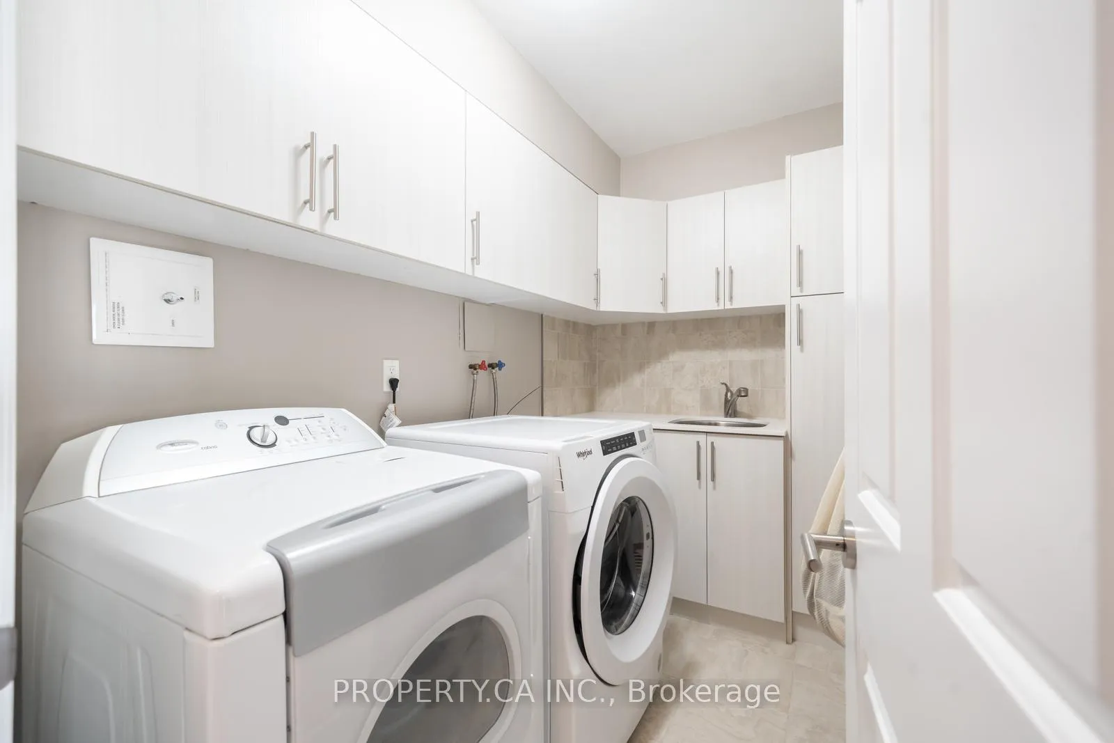 Photo 29 of Unit 604, 65 Spring Garden Avenue, North York, Willowdale East — HOMEH