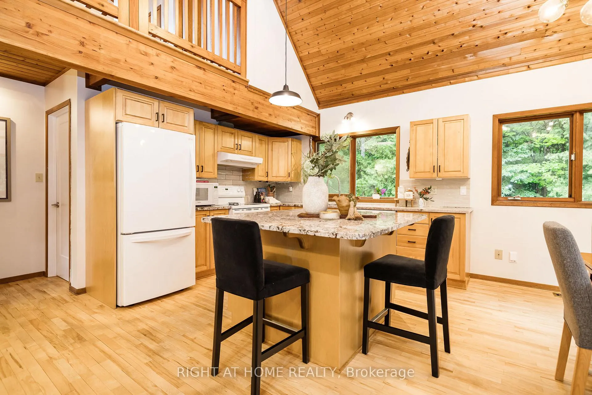 Photo 15 of 1828 Burnt Lands Road, Ottawa, Huntley Ward (North West) — HOMEH