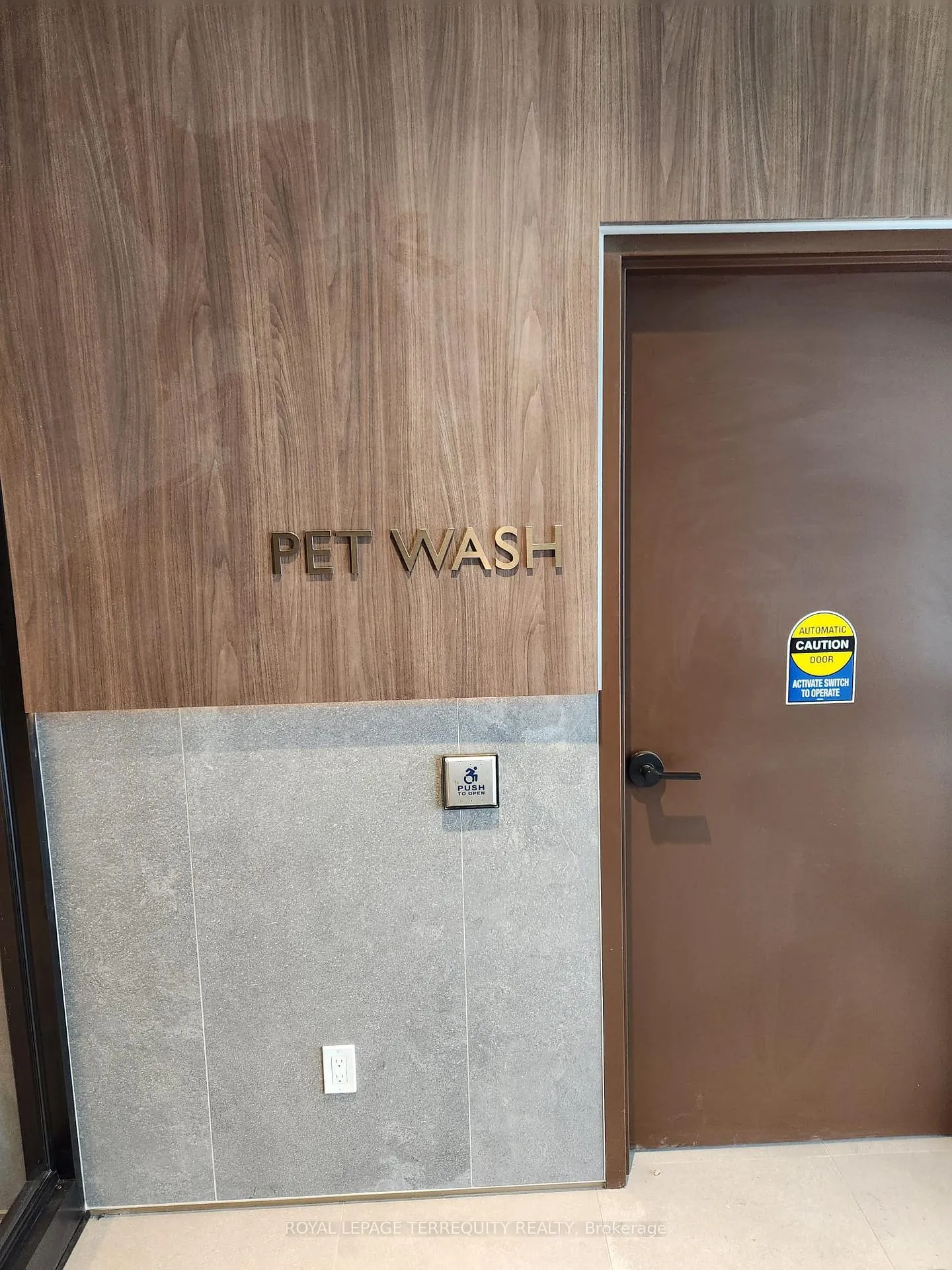 Photo 16 of Unit 313, 2501 Saw Whet Boulevard, Oakville, Glen Abbey — HOMEH