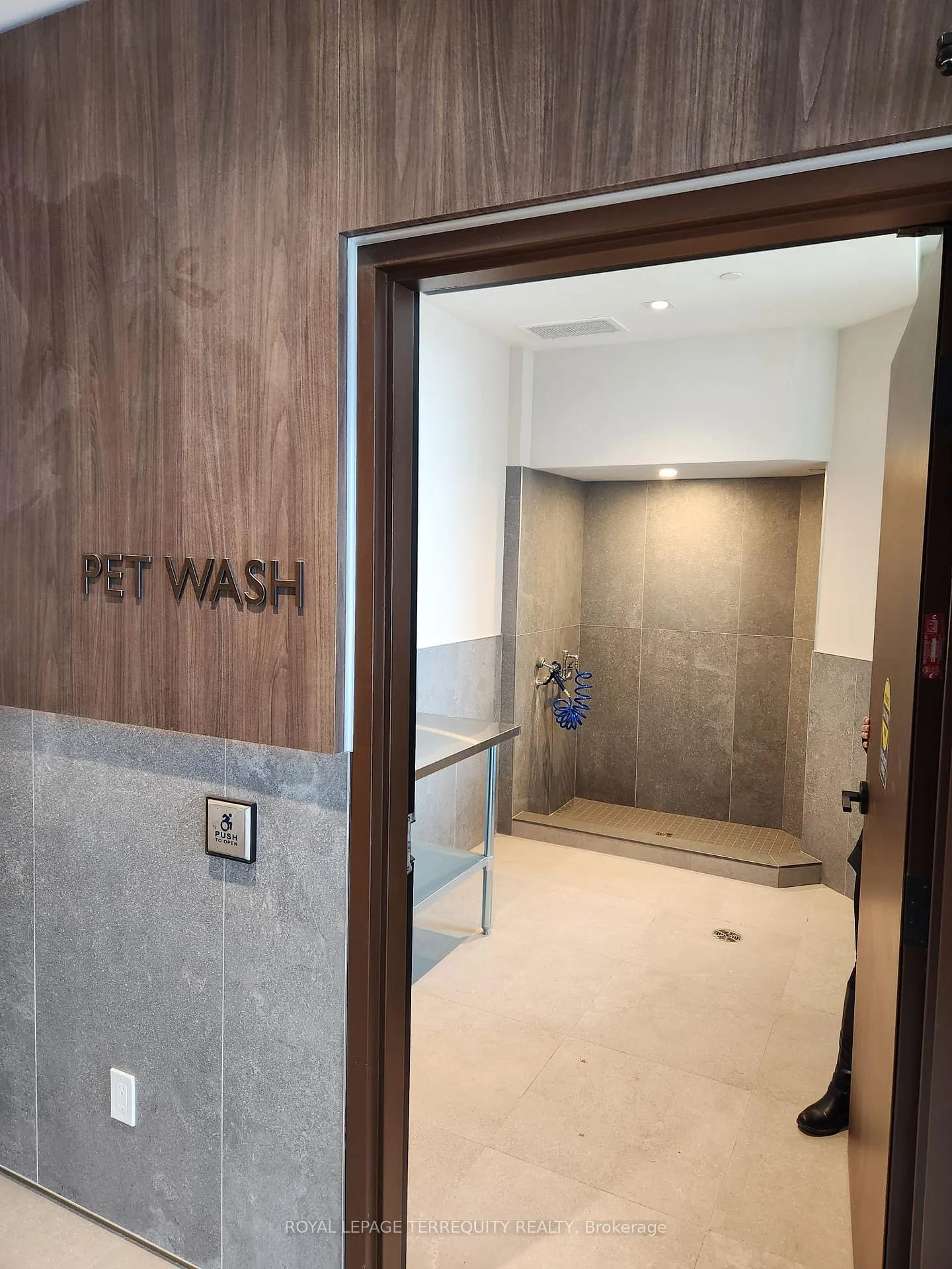 Photo 17 of Unit 313, 2501 Saw Whet Boulevard, Oakville, Glen Abbey — HOMEH