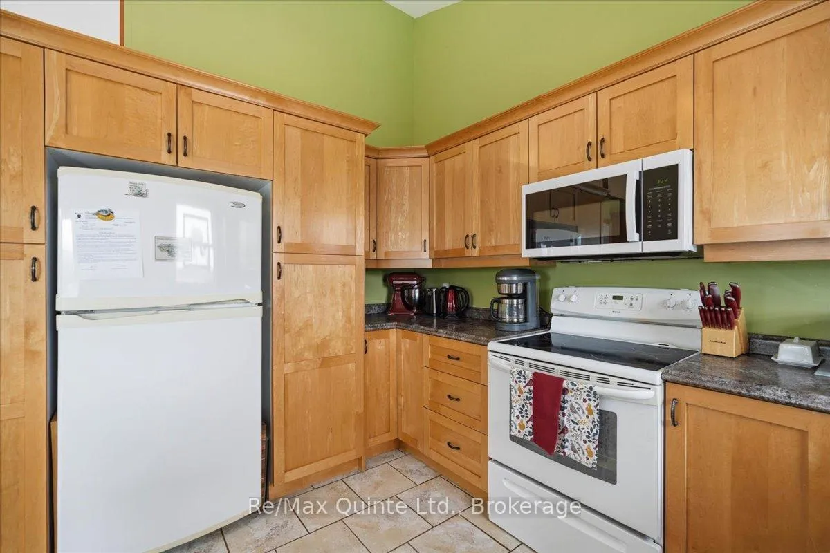 Photo 18 of 168 Schoolhouse Road, Prince Edward County, Athol Ward — HOMEH