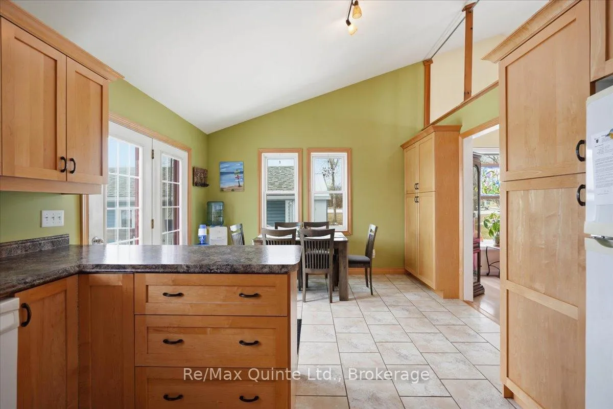Photo 19 of 168 Schoolhouse Road, Prince Edward County, Athol Ward — HOMEH