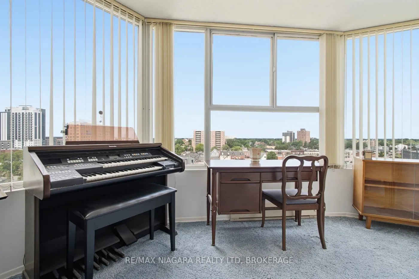 Photo 11 of Unit 1011, 7 Gale Crescent, St. Catharines, E. Chester — HOMEH