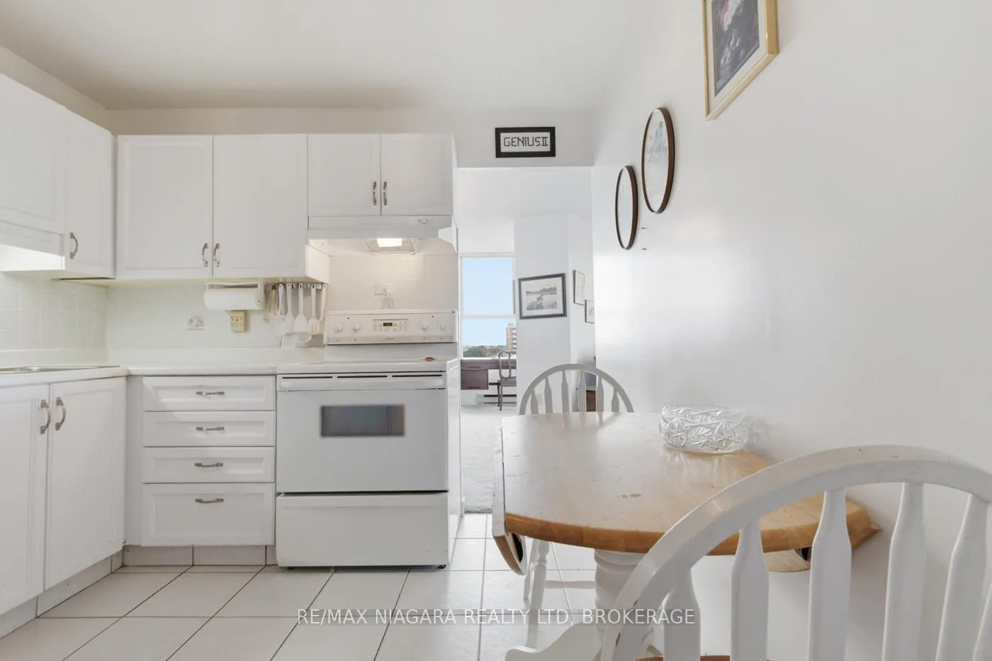 Photo 14 of Unit 1011, 7 Gale Crescent, St. Catharines, E. Chester — HOMEH