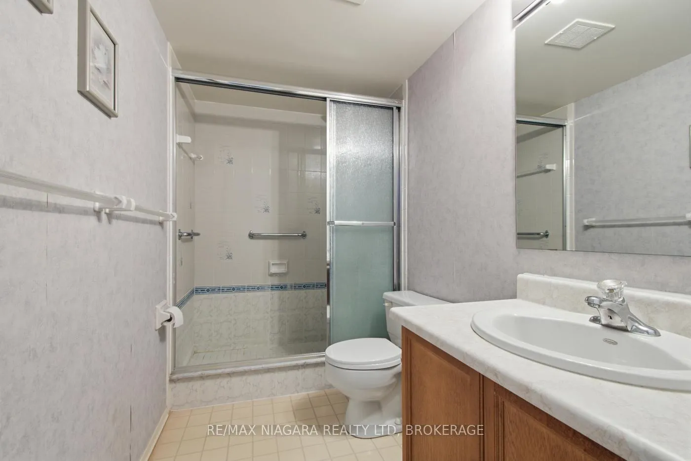 Photo 21 of Unit 1011, 7 Gale Crescent, St. Catharines, E. Chester — HOMEH