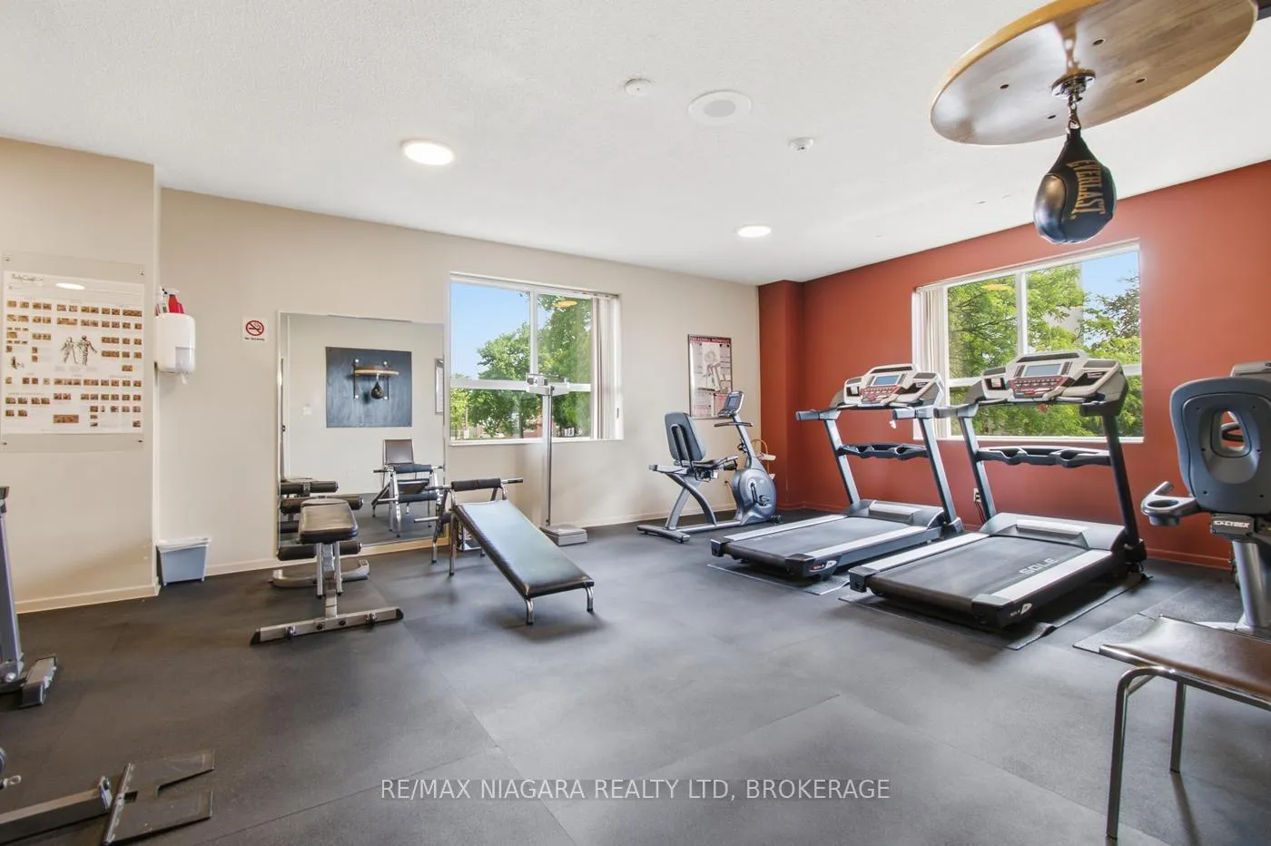 Photo 27 of Unit 1011, 7 Gale Crescent, St. Catharines, E. Chester — HOMEH