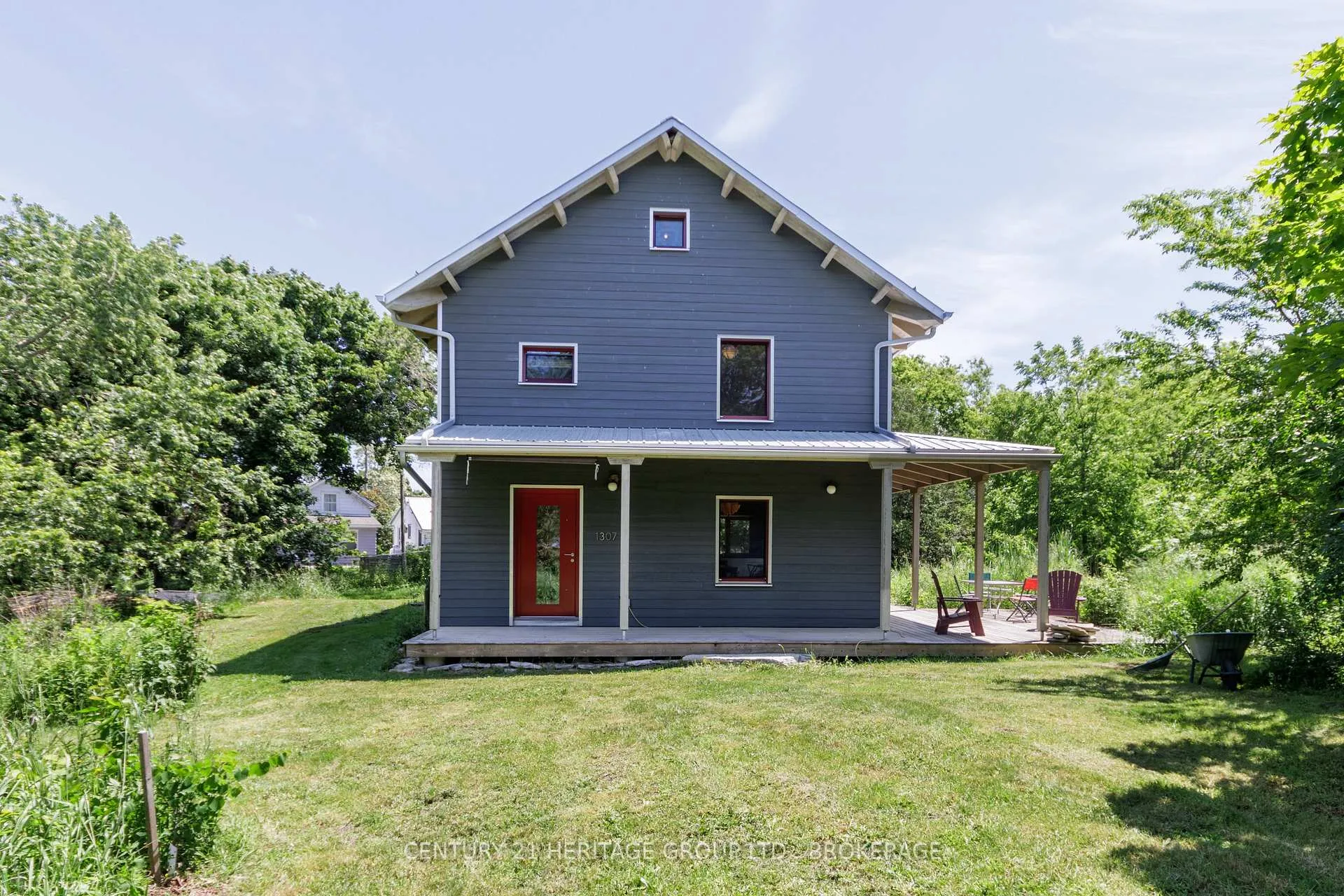 Photo 2 of 1307 Going Street, Frontenac Islands, Wolfe Island — HOMEH
