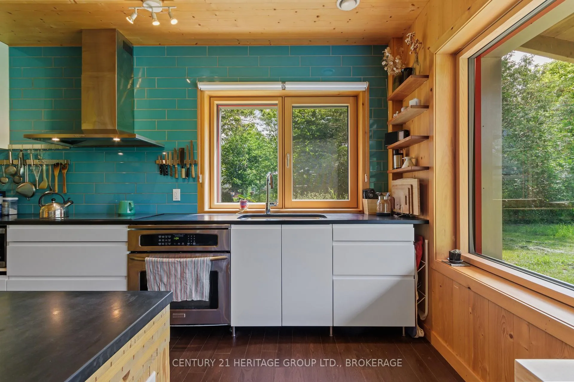 Photo 13 of 1307 Going Street, Frontenac Islands, Wolfe Island — HOMEH