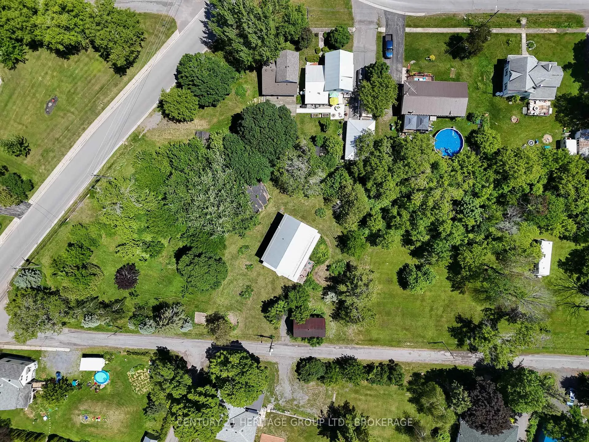 Photo 50 of 1307 Going Street, Frontenac Islands, Wolfe Island — HOMEH