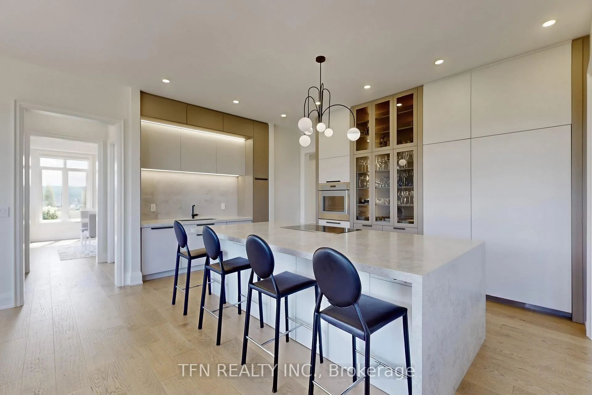 Photo 12 of 258 Amos Drive, Caledon, Palgrave — HOMEH