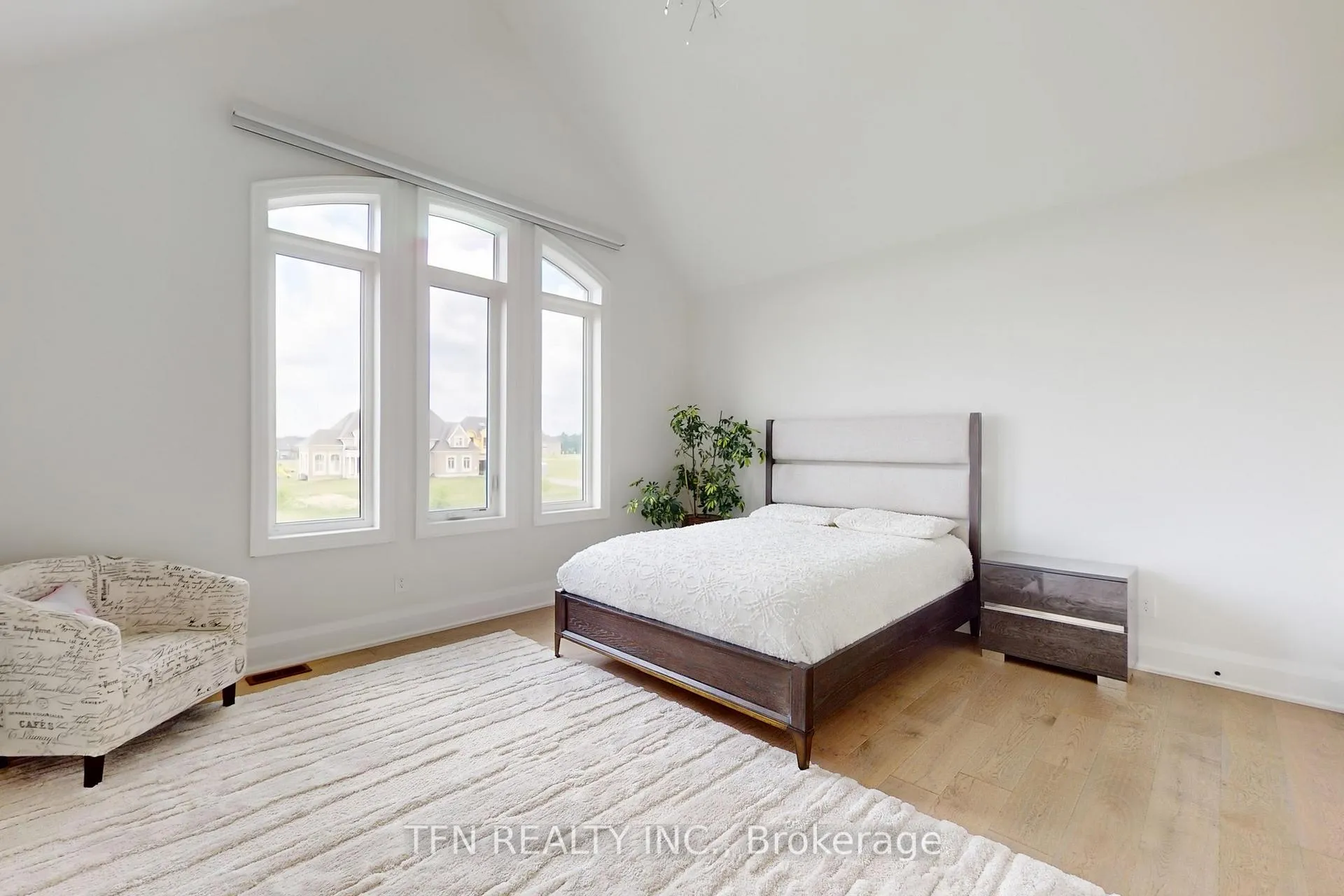 Photo 27 of 258 Amos Drive, Caledon, Palgrave — HOMEH