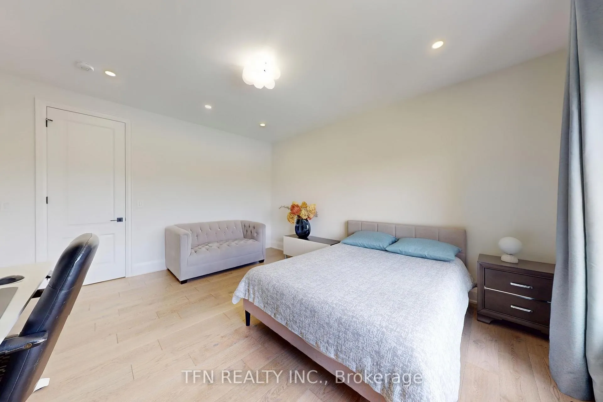 Photo 31 of 258 Amos Drive, Caledon, Palgrave — HOMEH