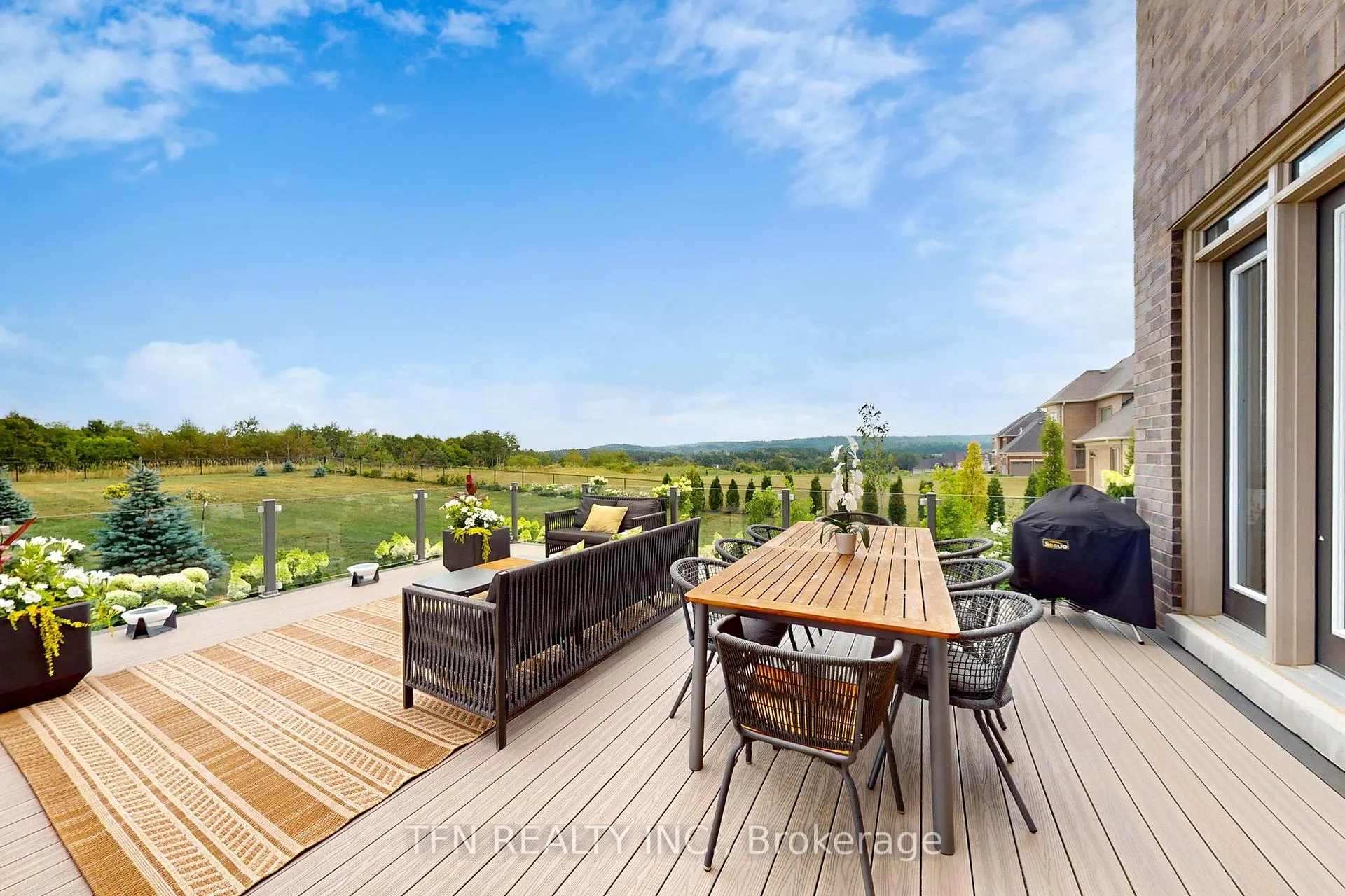 Photo 36 of 258 Amos Drive, Caledon, Palgrave — HOMEH