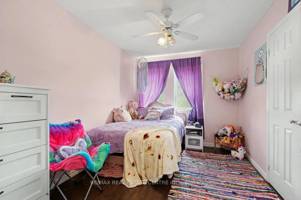 Photo 22 of 278 Langlaw Drive, Cambridge — HOMEH