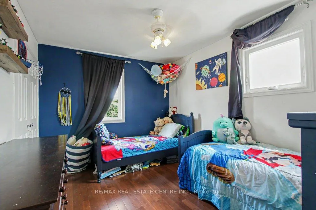 Photo 23 of 278 Langlaw Drive, Cambridge — HOMEH