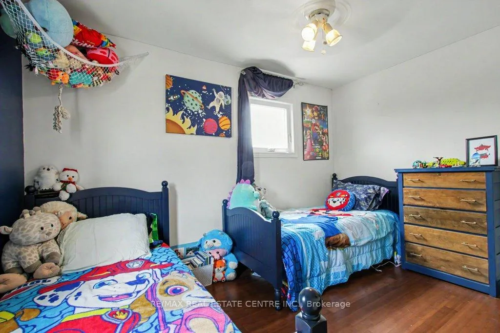 Photo 24 of 278 Langlaw Drive, Cambridge — HOMEH