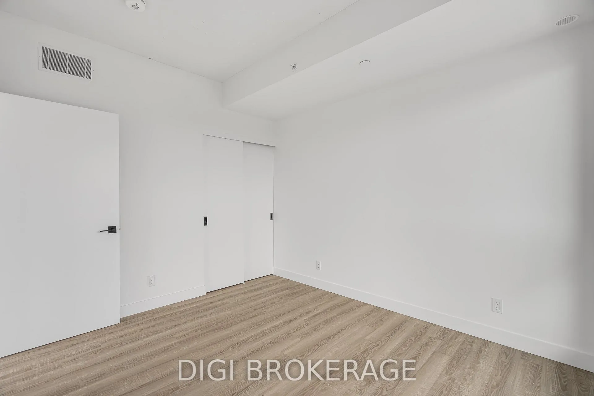 Photo 15 of Unit 2307, 1240 Cummings Avenue, Ottawa, Cyrville — HOMEH