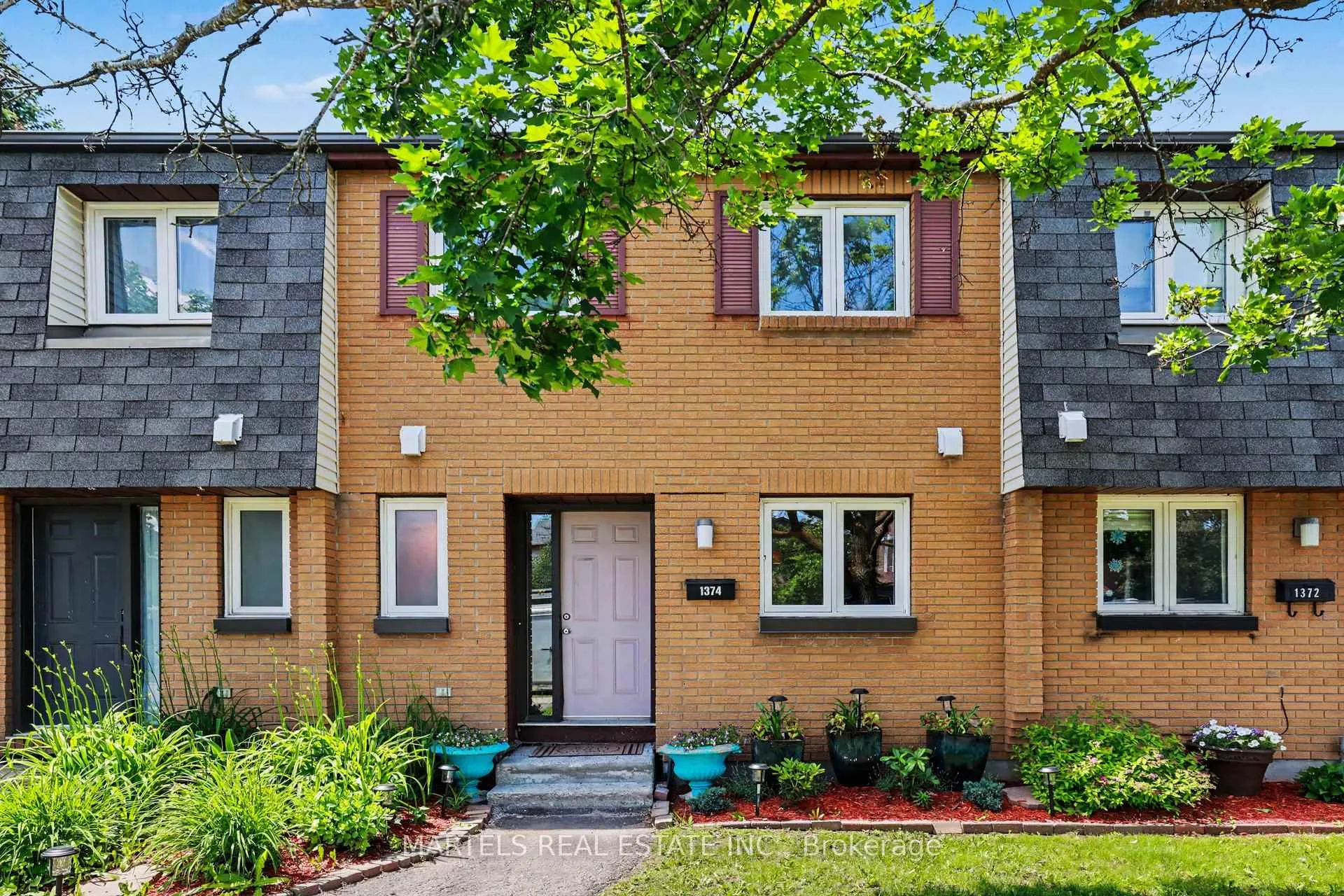 Photo 1 of 1374 Cedarcroft Crescent, Ottawa, Pineview — HOMEH