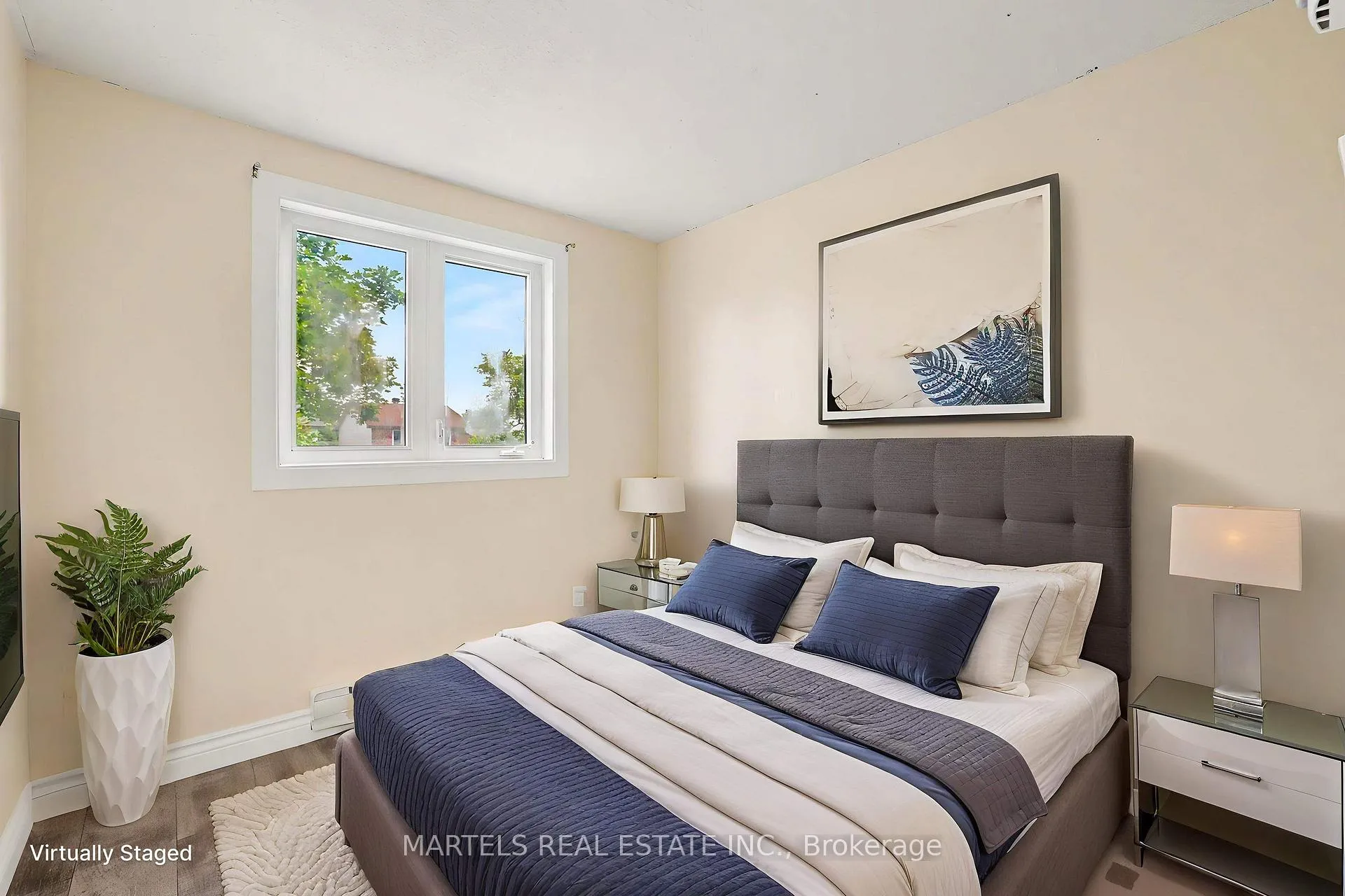 Photo 16 of 1374 Cedarcroft Crescent, Ottawa, Pineview — HOMEH
