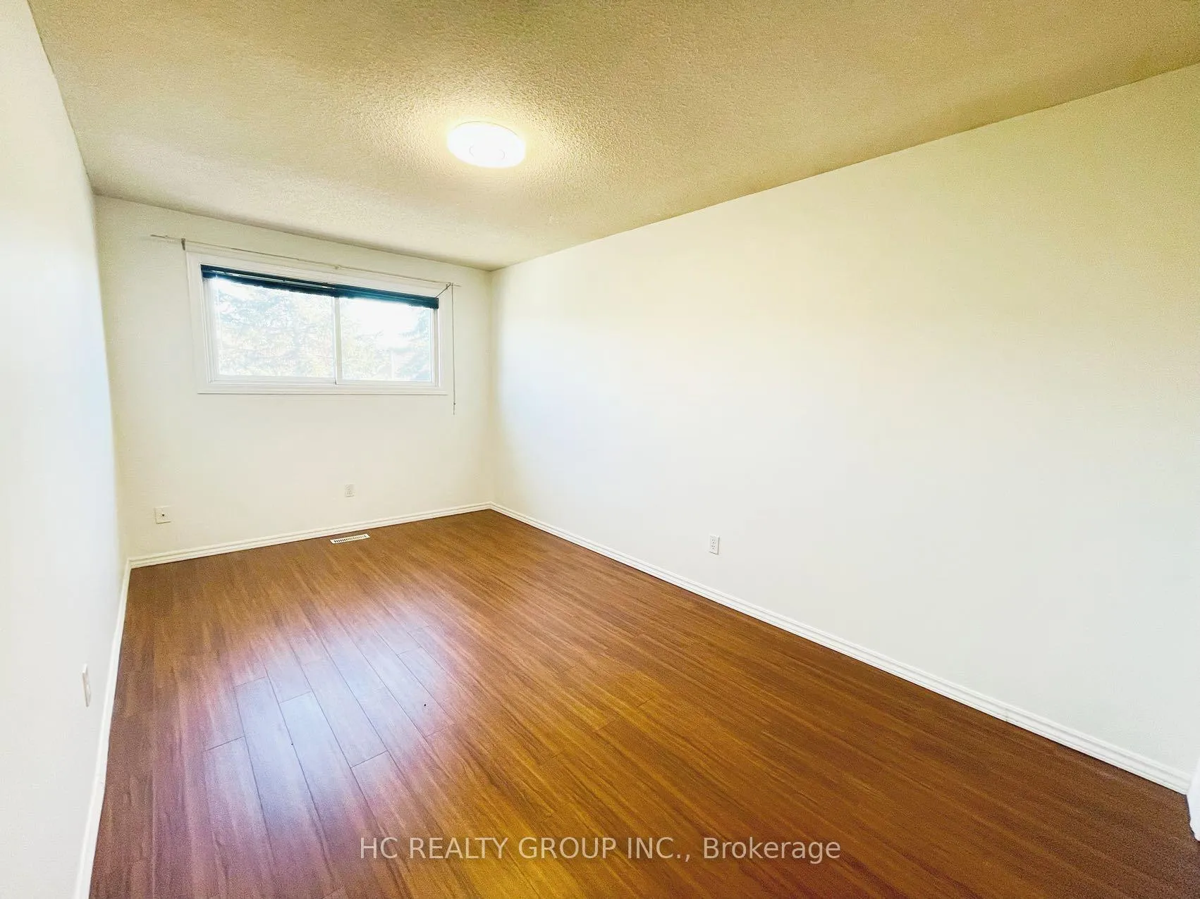 Photo 16 of 37 Page Crescent, Markham, Milliken Mills East — HOMEH