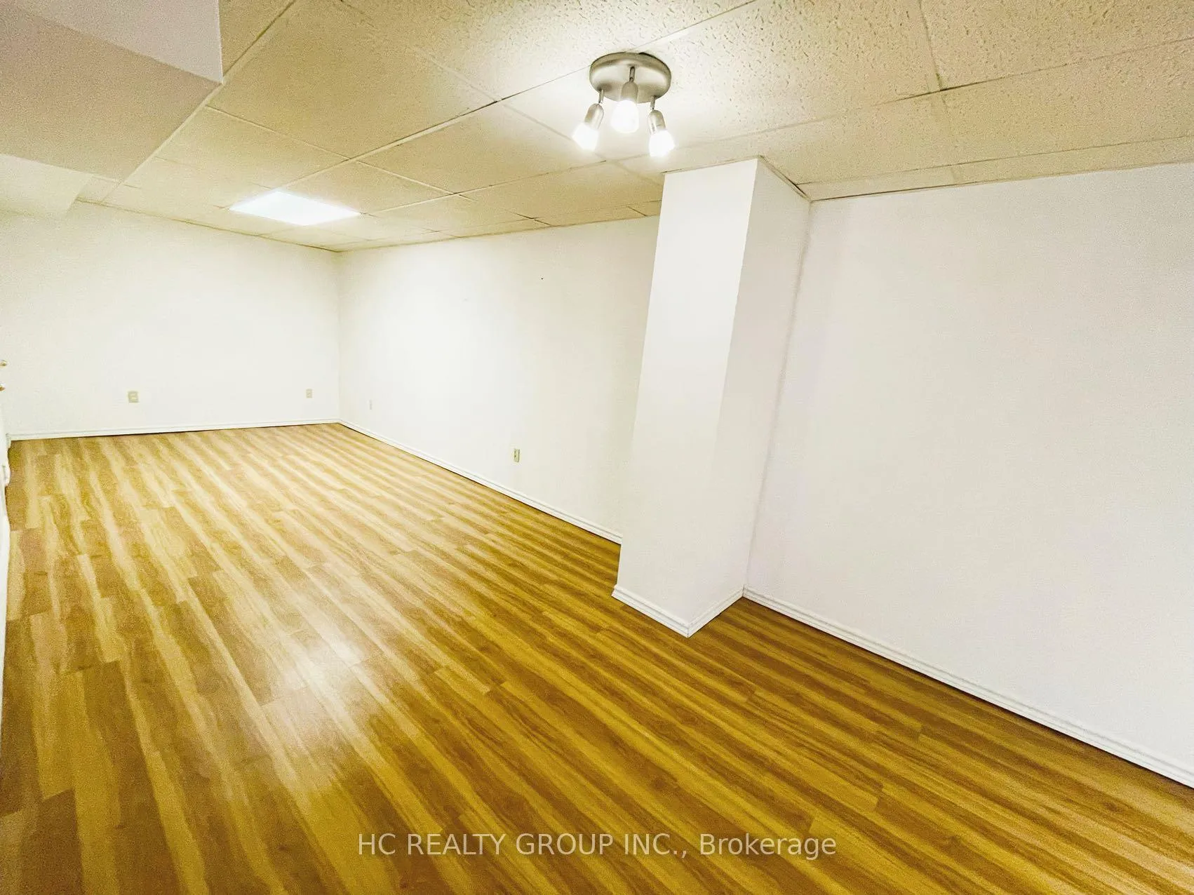 Photo 23 of 37 Page Crescent, Markham, Milliken Mills East — HOMEH
