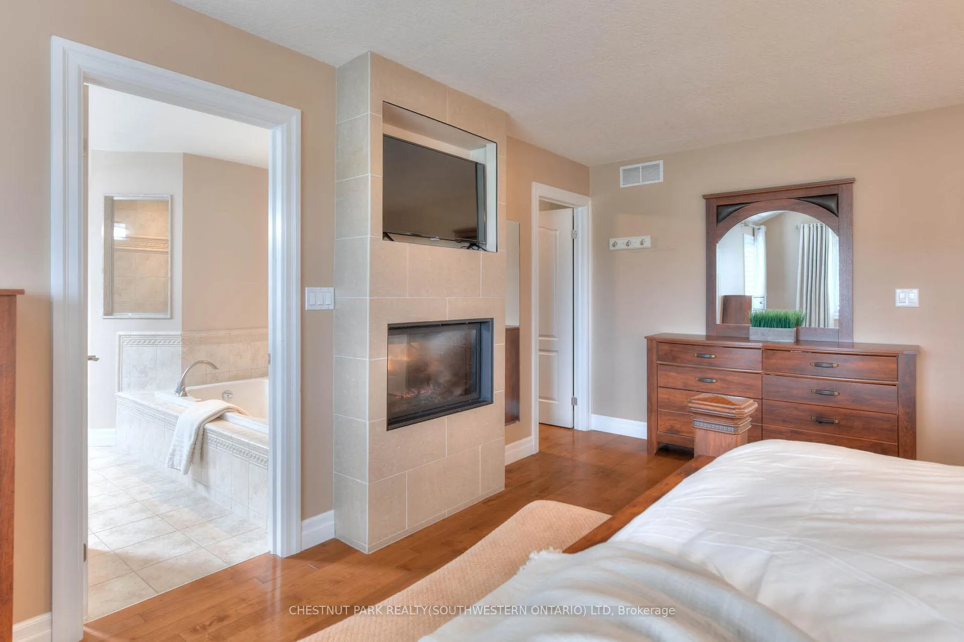 Photo 19 of 363 Golf Course Road, Woolwich — HOMEH
