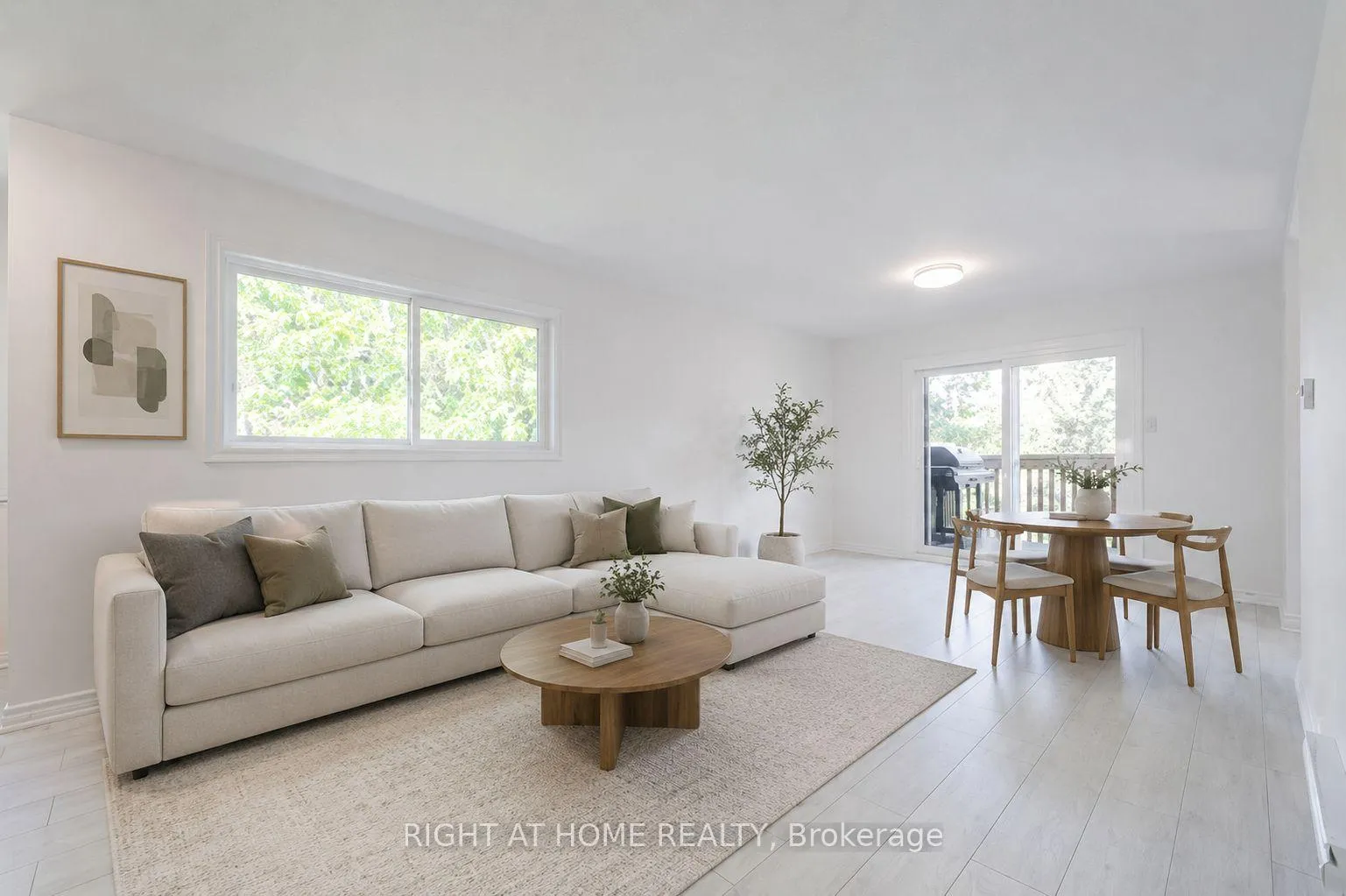 Photo 11 of Unit 3, 23 Meadow Lane, Barrie, Ardagh — HOMEH