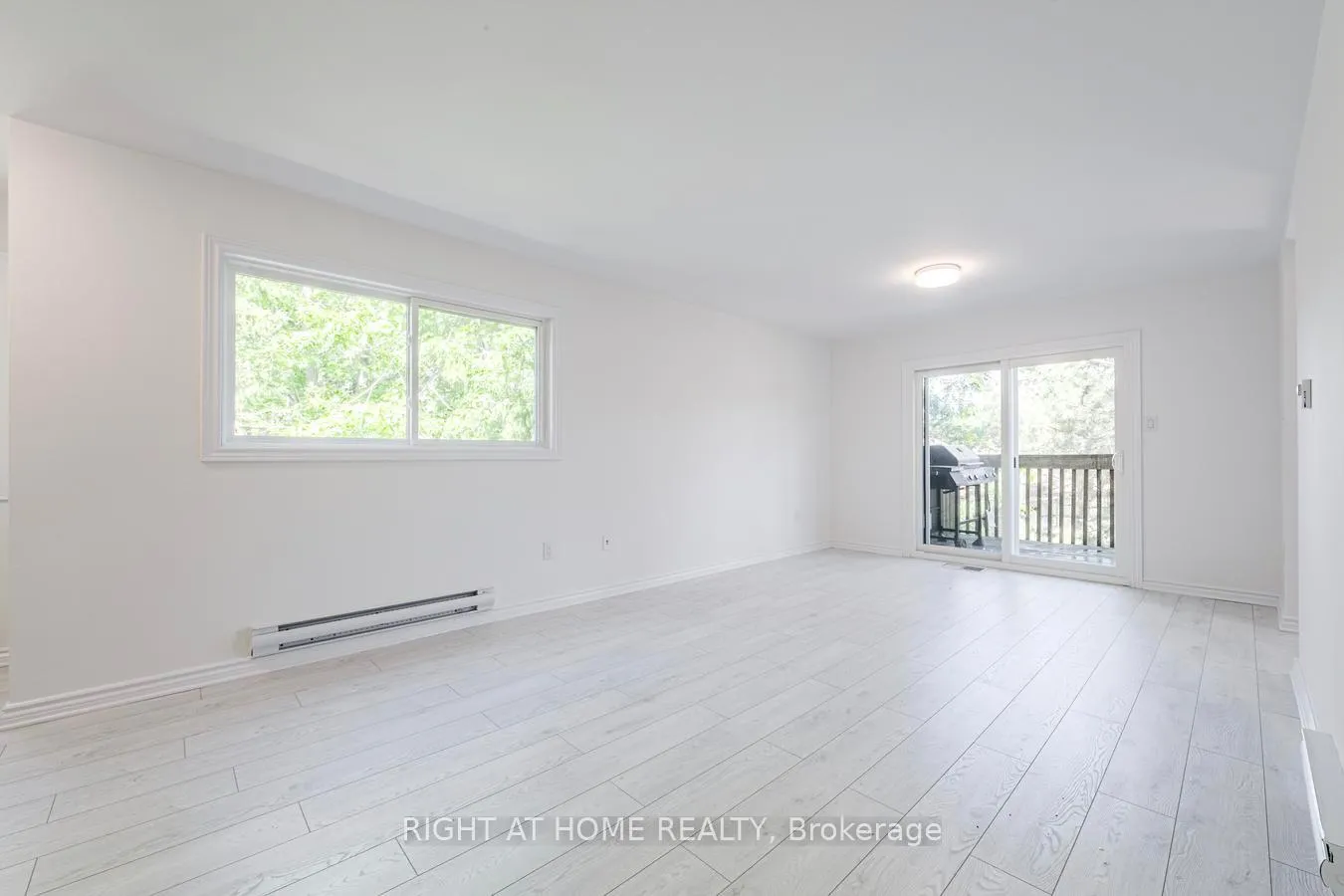 Photo 12 of Unit 3, 23 Meadow Lane, Barrie, Ardagh — HOMEH