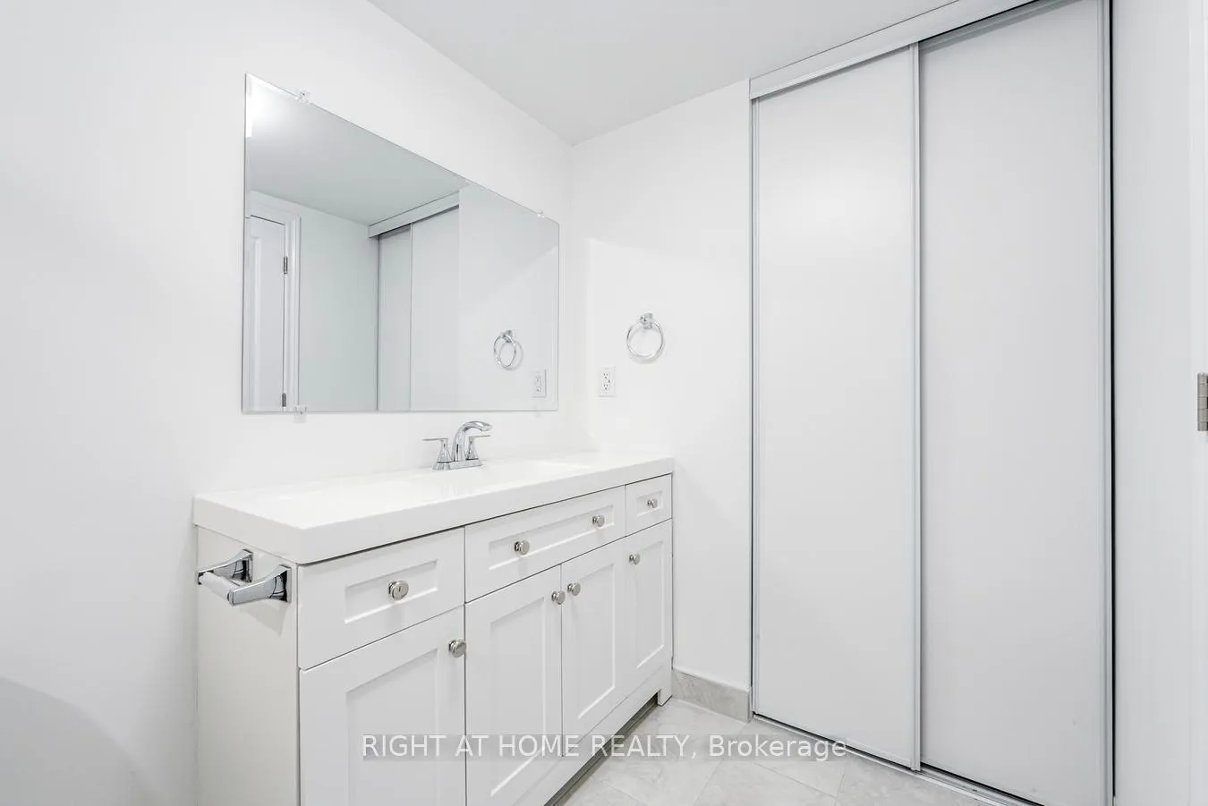 Photo 24 of Unit 3, 23 Meadow Lane, Barrie, Ardagh — HOMEH