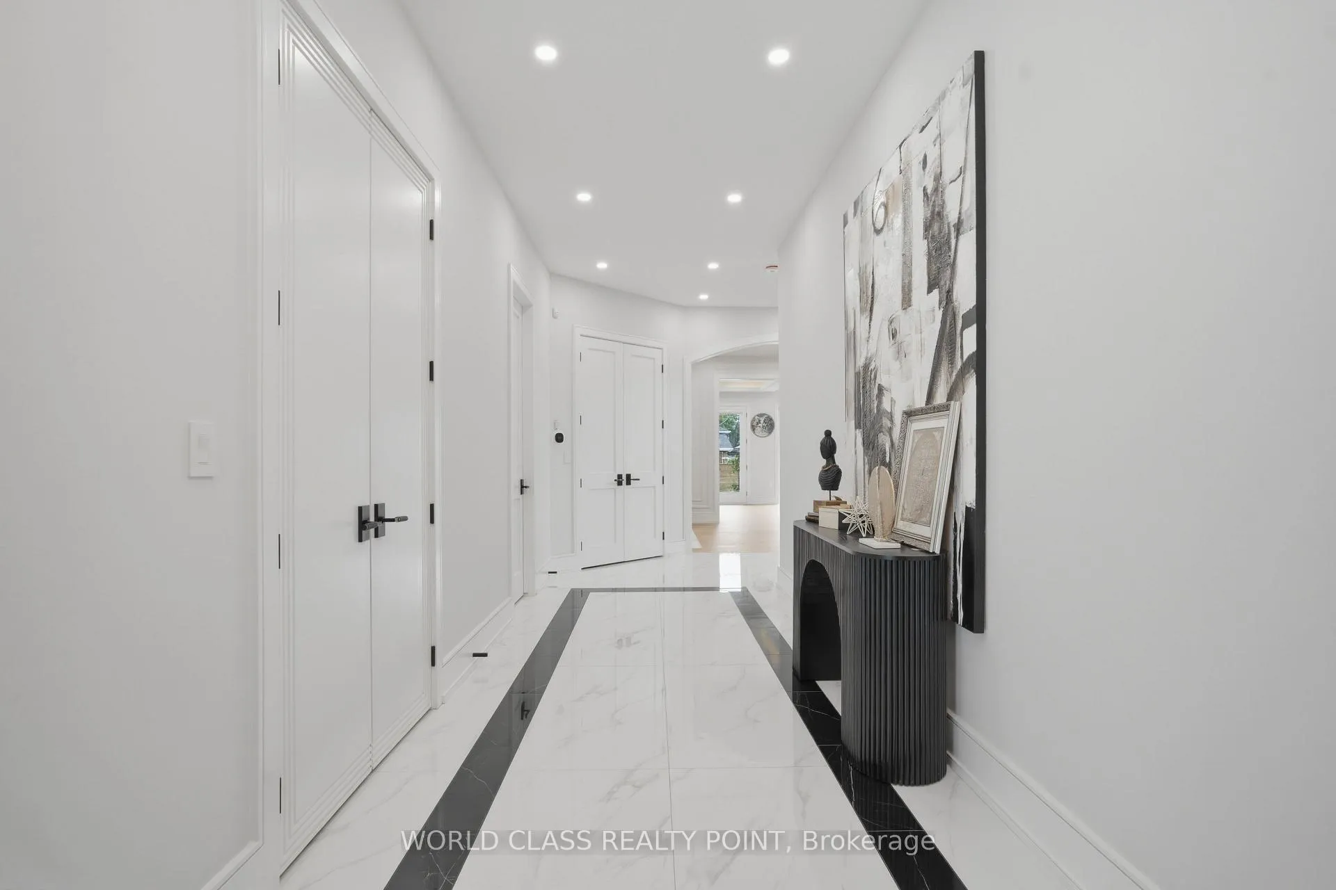 Photo 9 of 50 Dewey Drive, Scarborough, Wexford-Maryvale — HOMEH