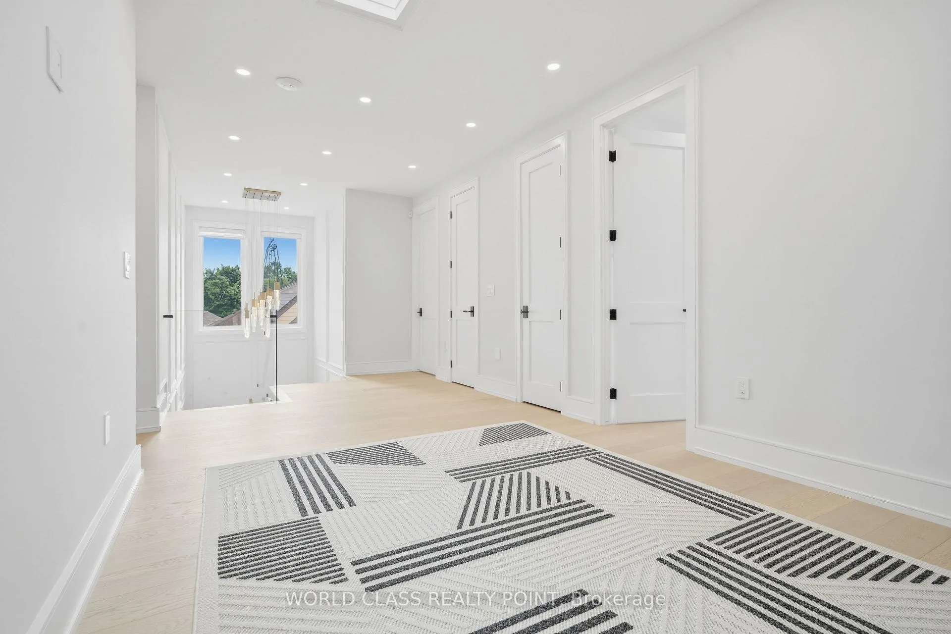 Photo 36 of 50 Dewey Drive, Scarborough, Wexford-Maryvale — HOMEH