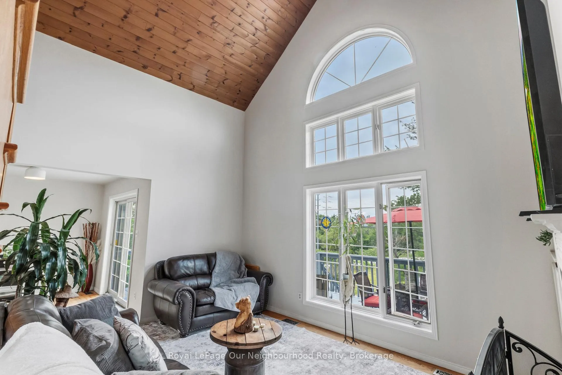 Photo 15 of 3587 County Rd 6, Douro-Dummer — HOMEH