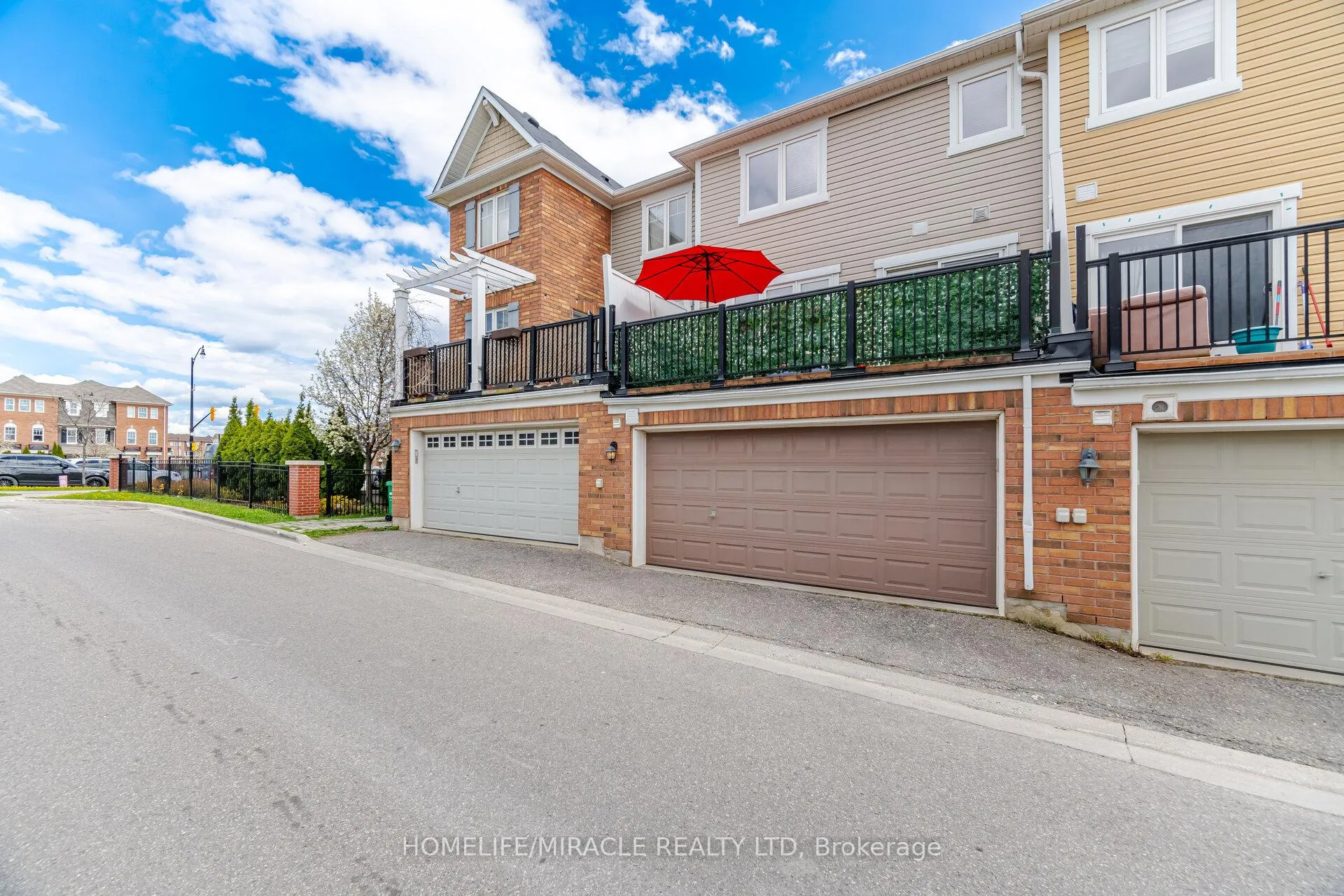Photo 41 of 5 Veterans Drive, Brampton, Northwest Brampton — HOMEH