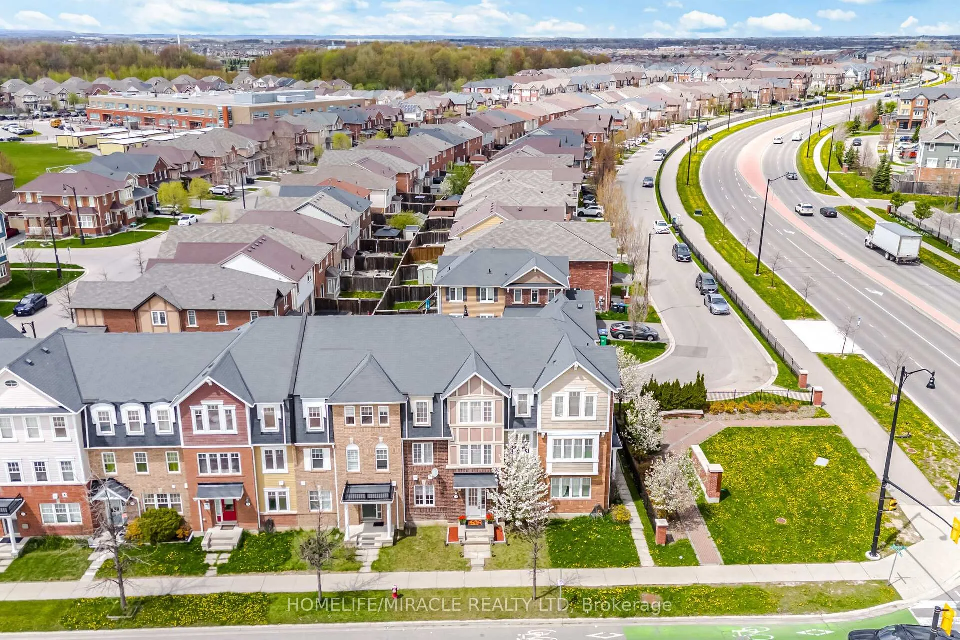 Photo 46 of 5 Veterans Drive, Brampton, Northwest Brampton — HOMEH