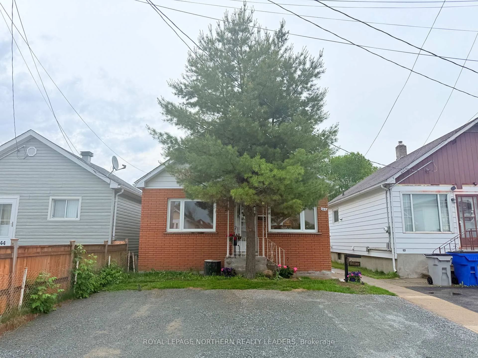 Photo 2 of 348 Birch Street S, Timmins, TS - SE — HOMEH