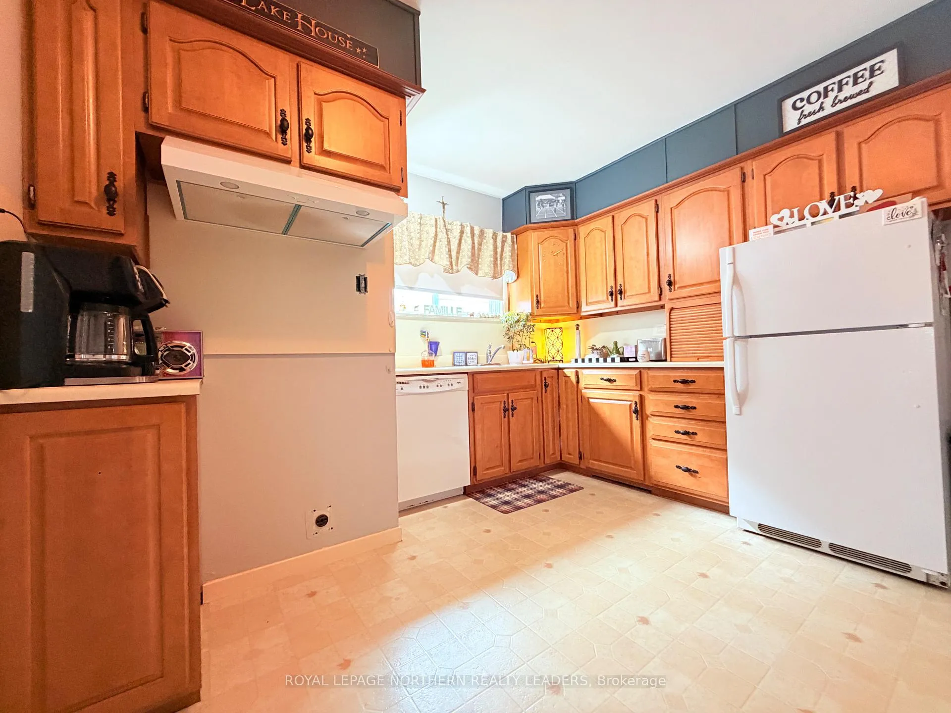 Photo 10 of 348 Birch Street S, Timmins, TS - SE — HOMEH