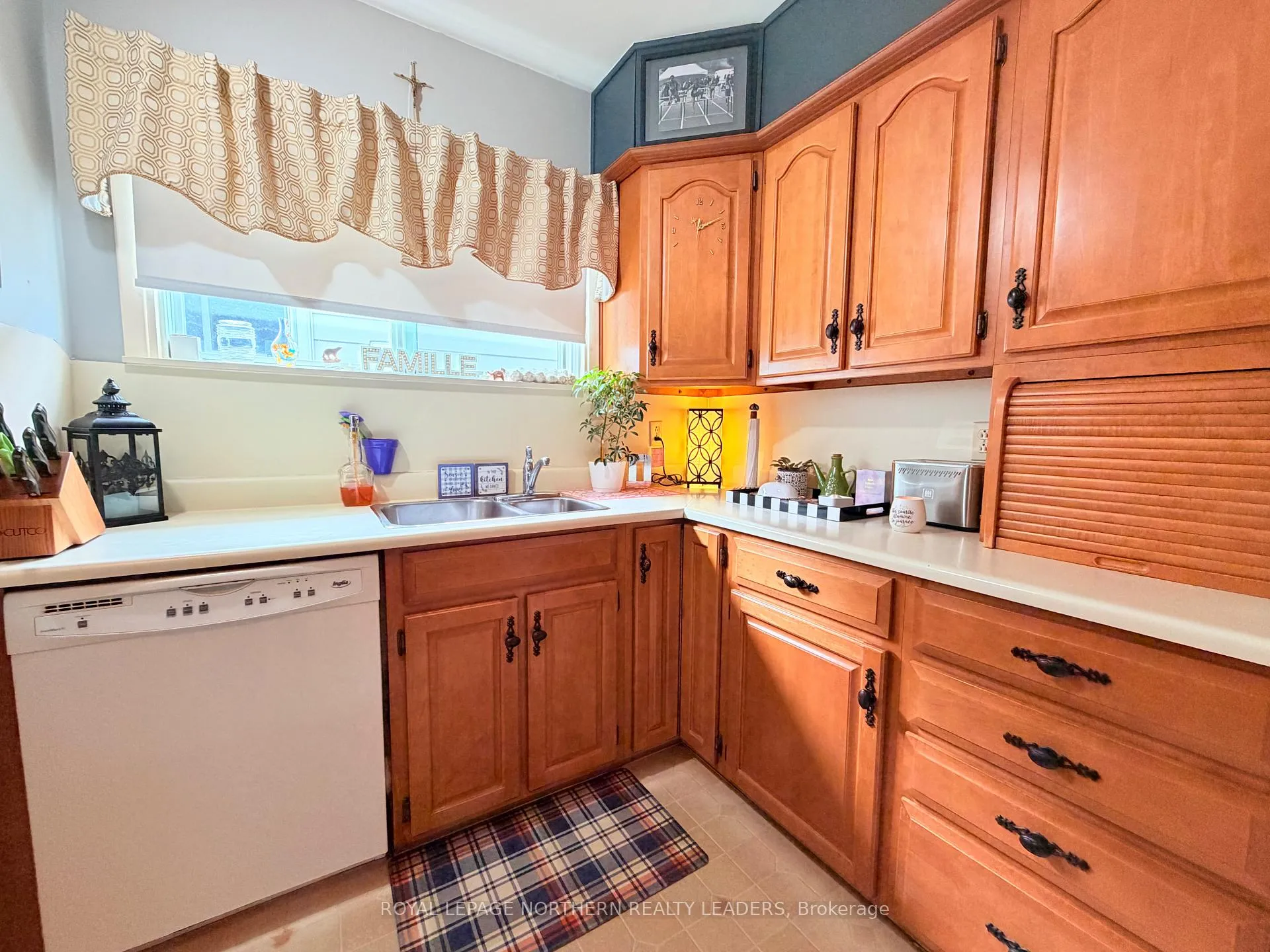Photo 11 of 348 Birch Street S, Timmins, TS - SE — HOMEH