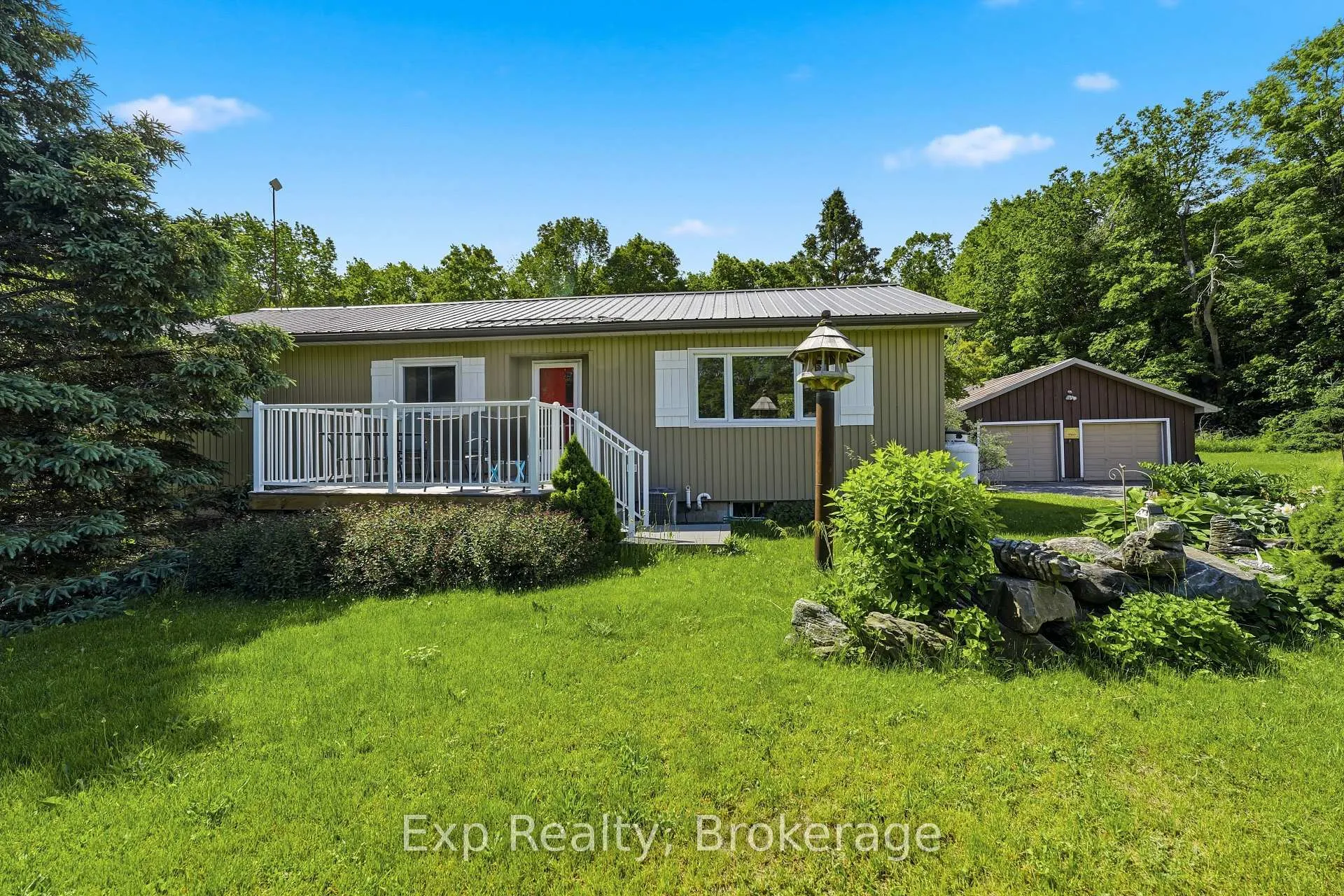 Front of 190 Beaver Creek Road