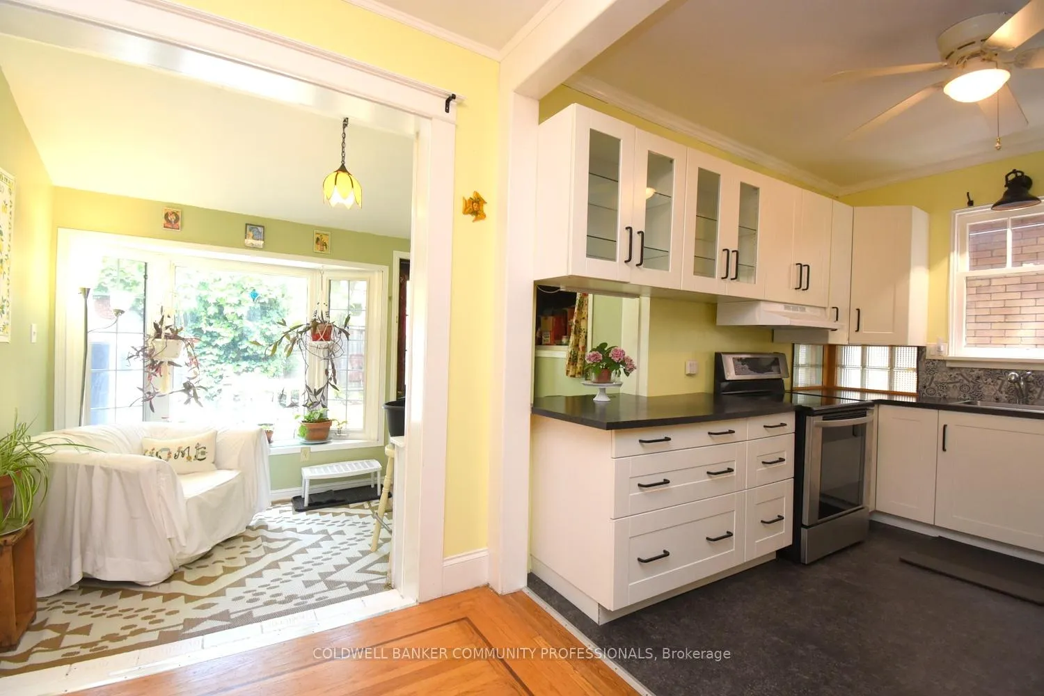 Photo 15 of 28 St Clair Avenue, Hamilton, Gibson — HOMEH