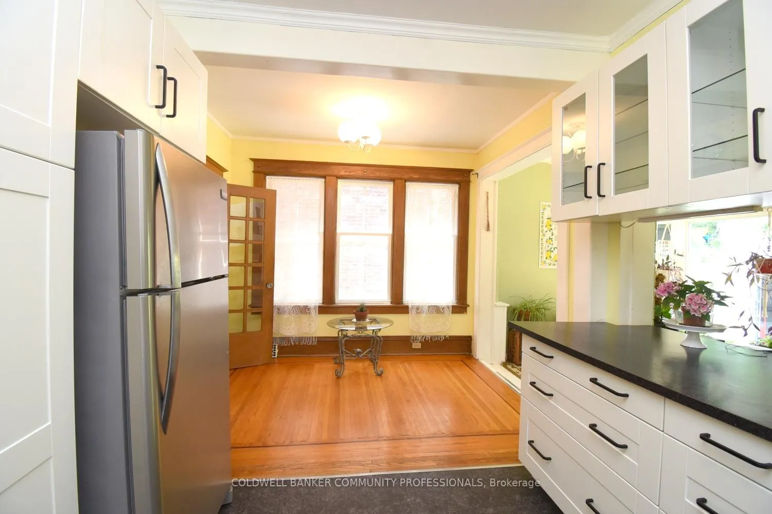 Photo 16 of 28 St Clair Avenue, Hamilton, Gibson — HOMEH