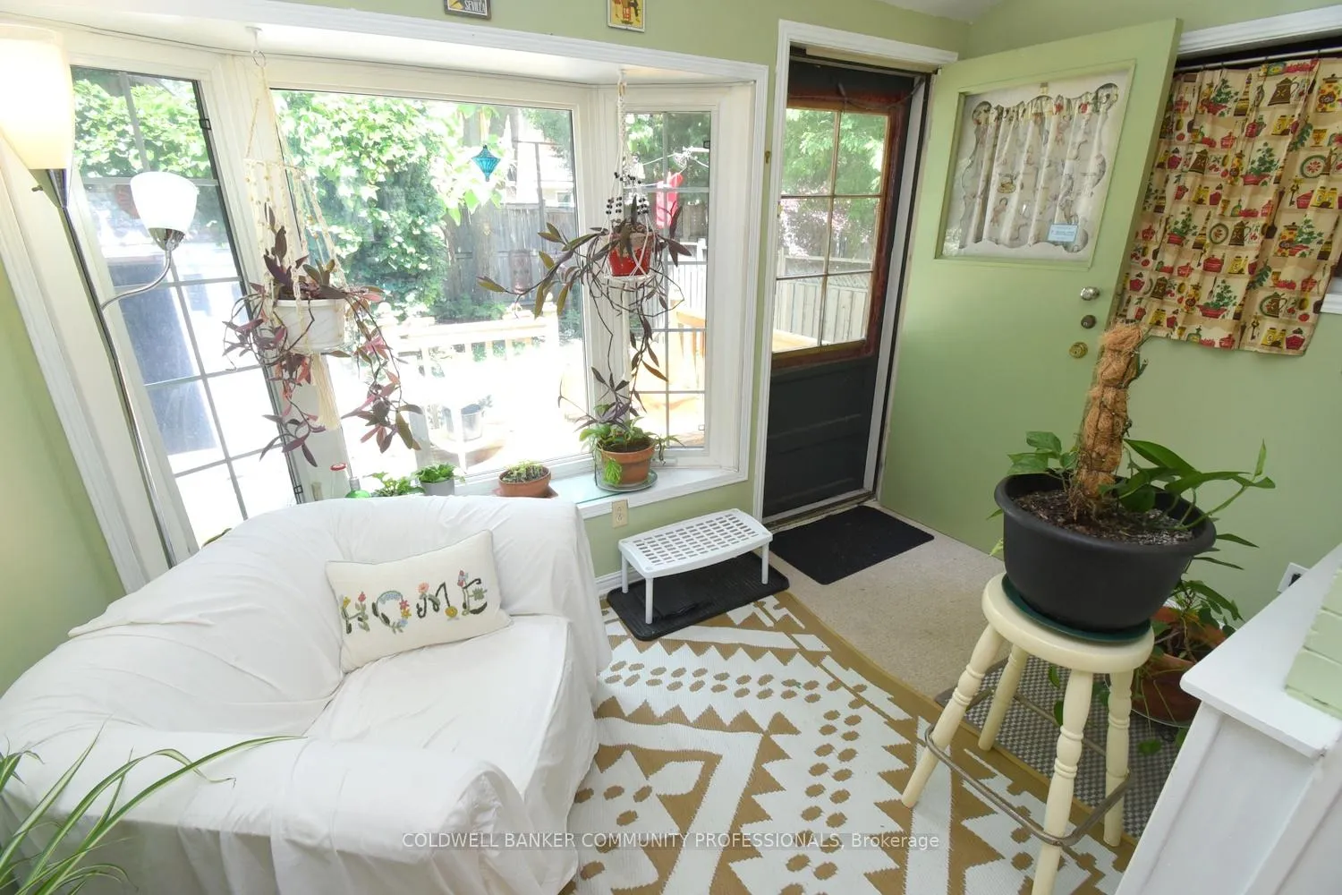 Photo 21 of 28 St Clair Avenue, Hamilton, Gibson — HOMEH
