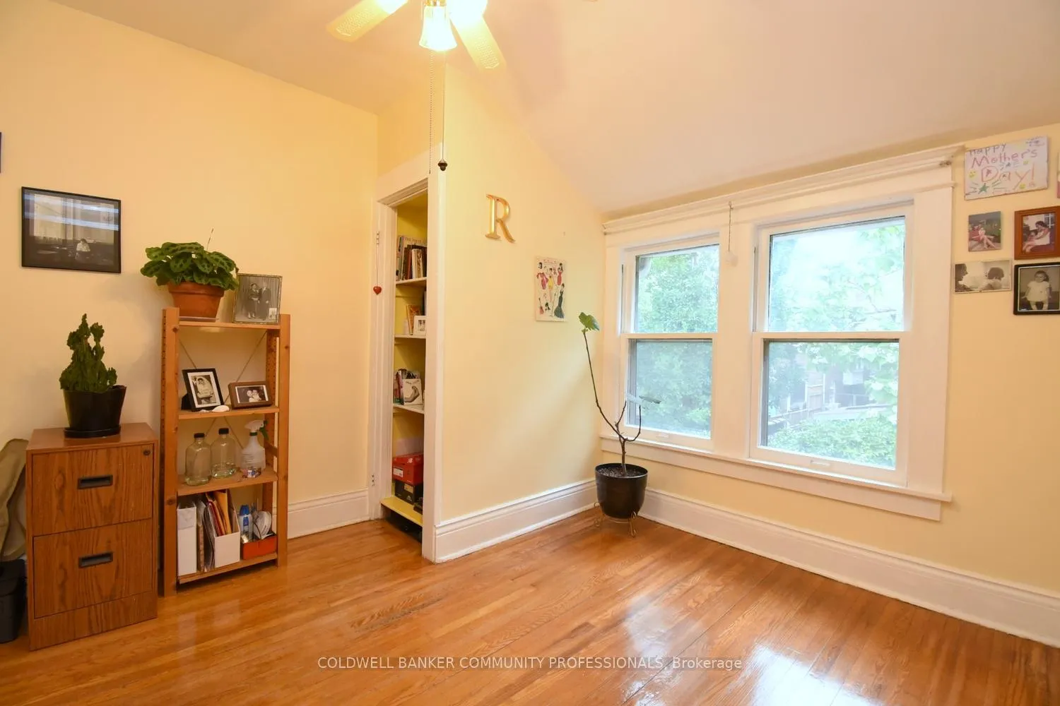 Photo 31 of 28 St Clair Avenue, Hamilton, Gibson — HOMEH