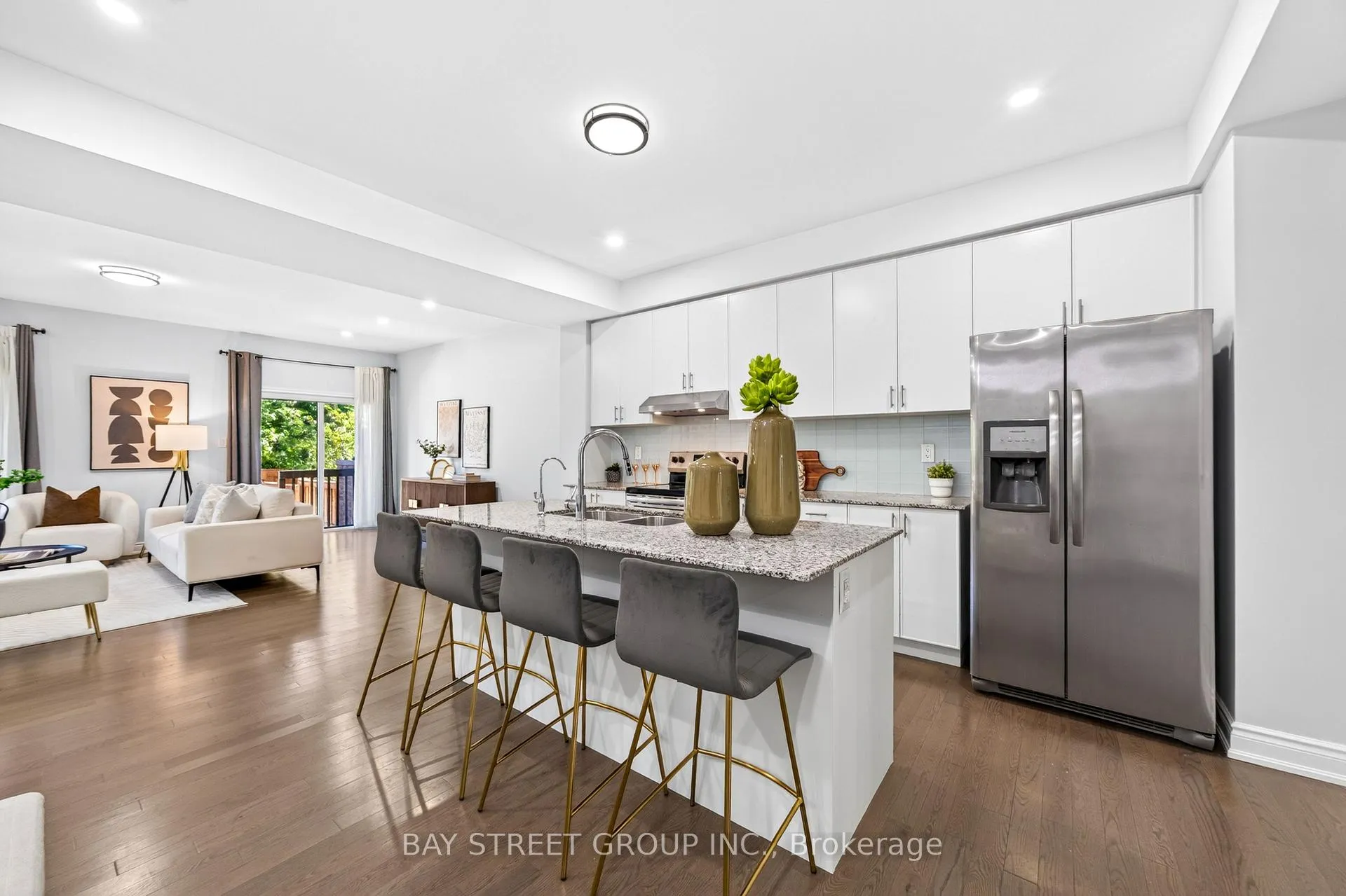 Photo 7 of 122 Lichfield Road, Markham, Unionville — HOMEH