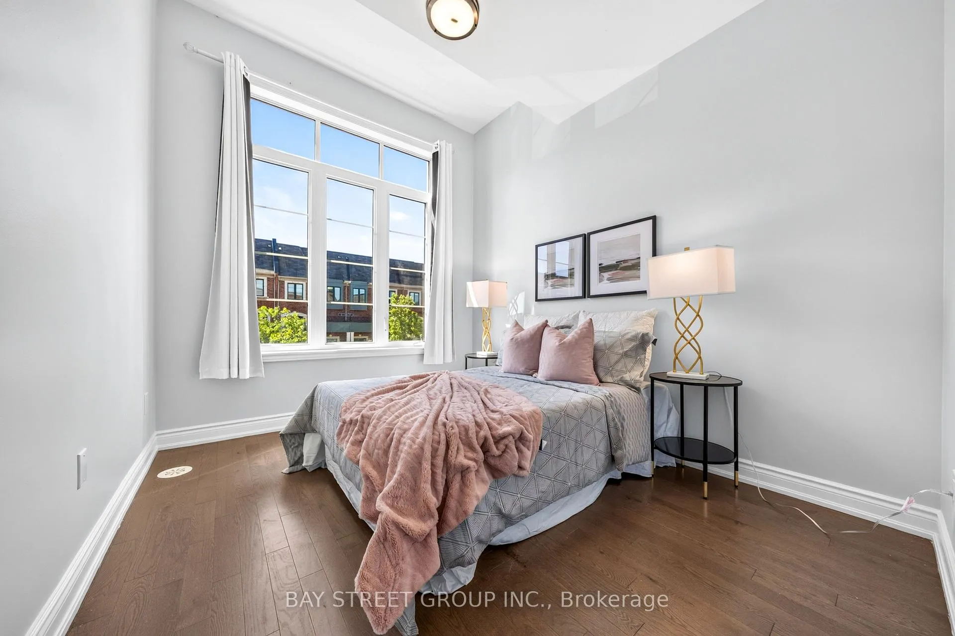 Photo 26 of 122 Lichfield Road, Markham, Unionville — HOMEH